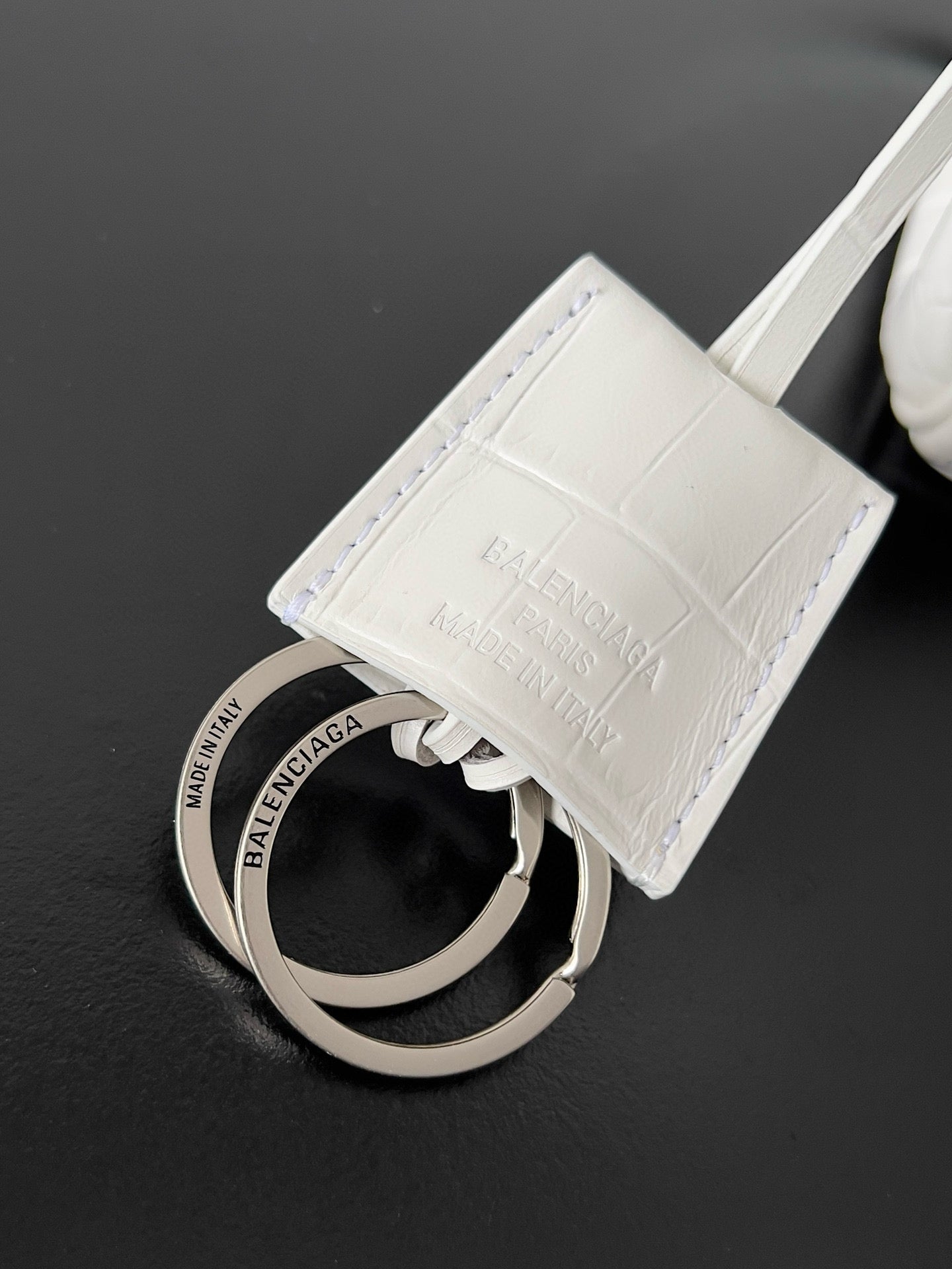 BAL MEDIUM RODEO BAG