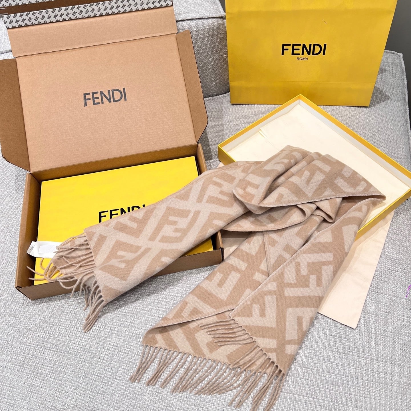 FEN SCARF