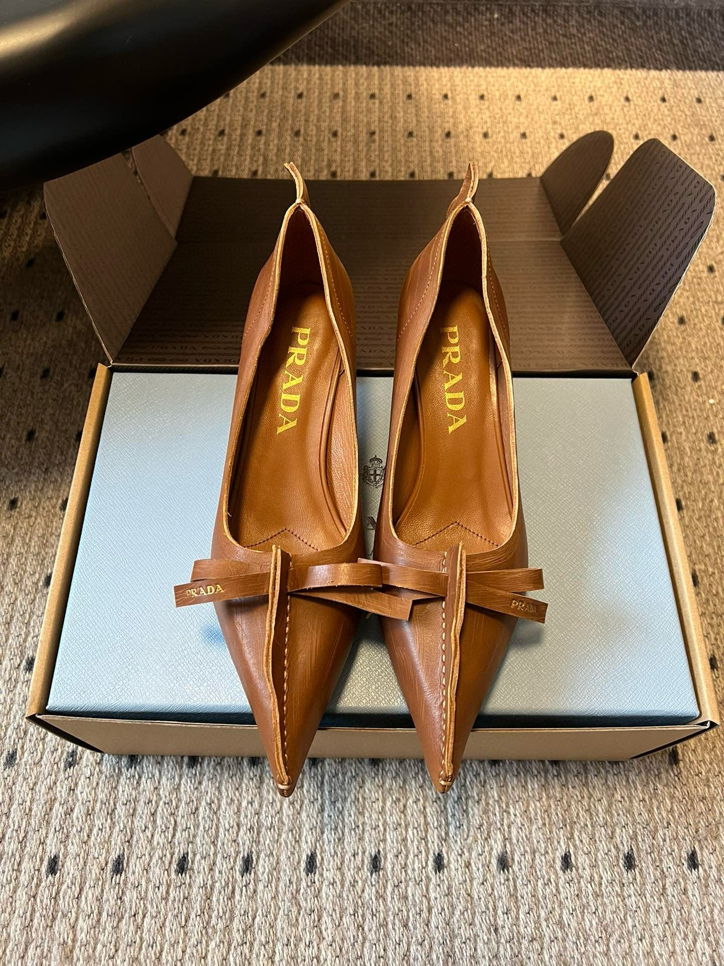 PD HEELS