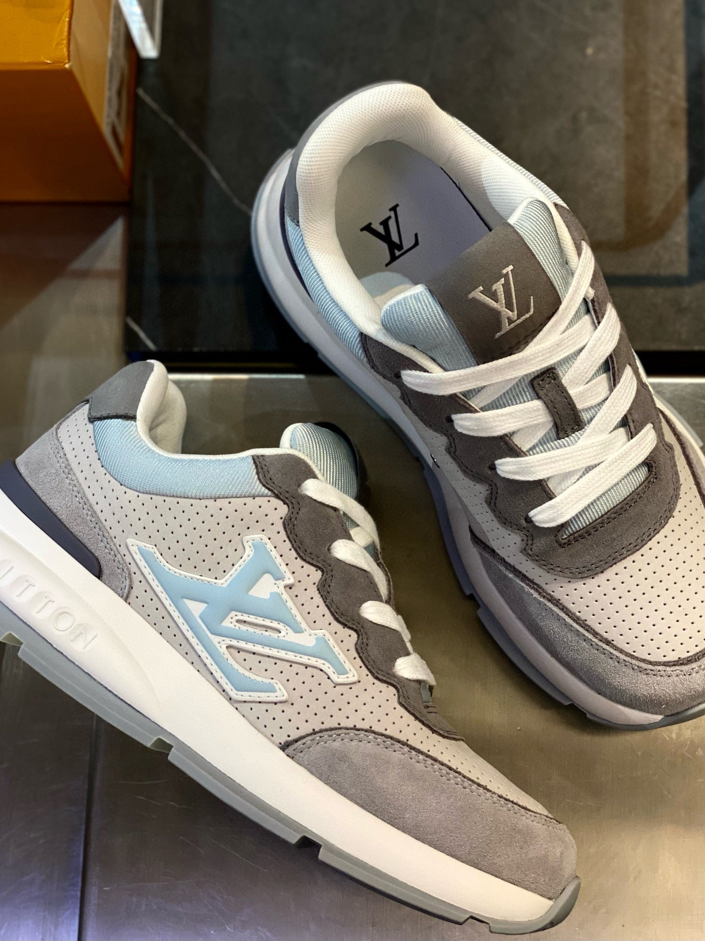 LOU CLASSIC TRAINERS