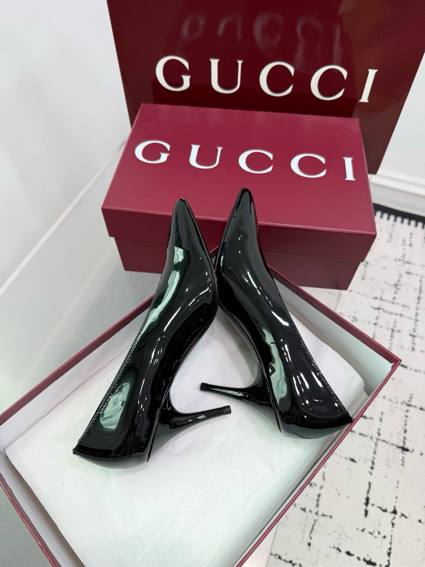 GG HEELS