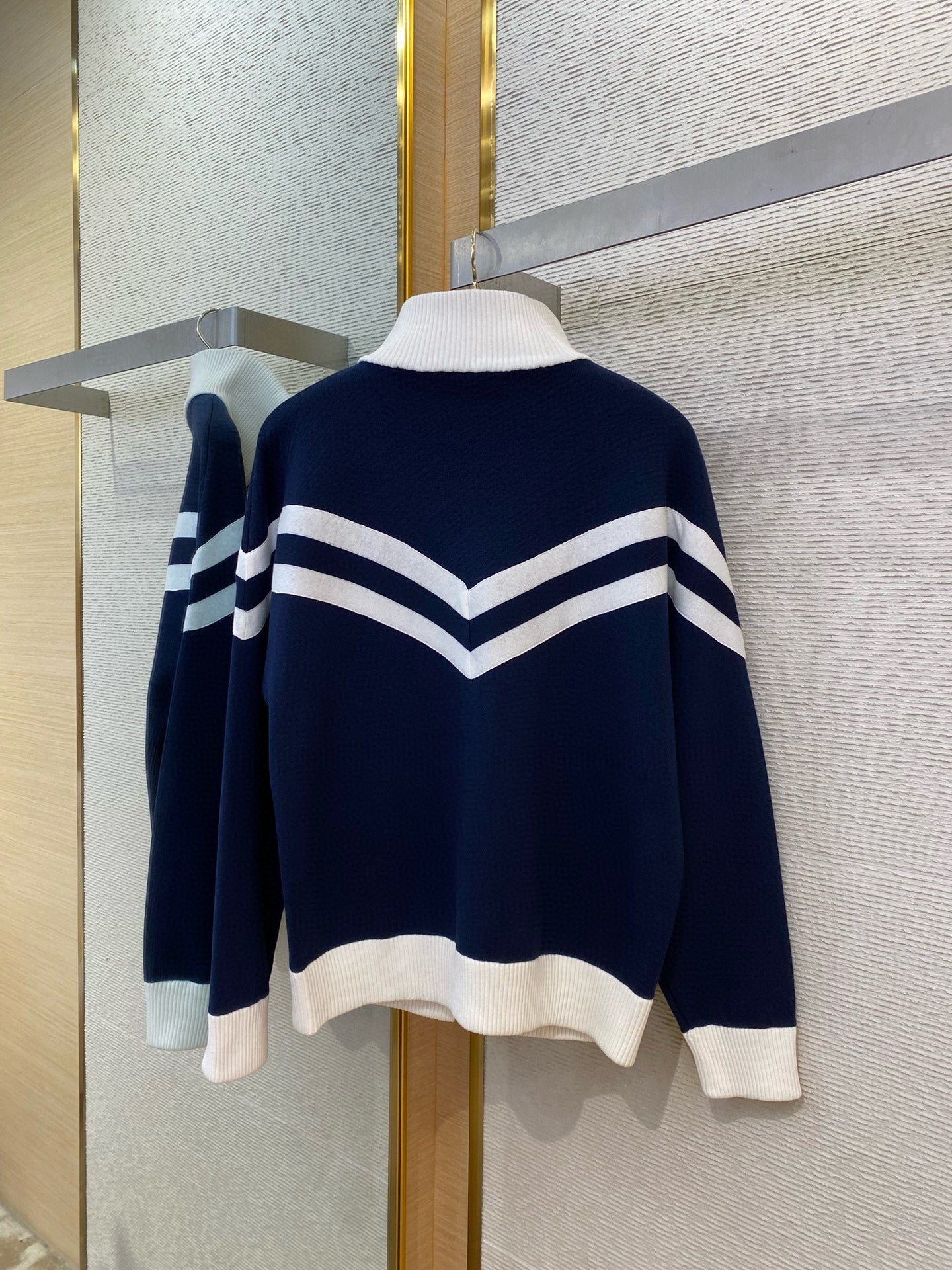 LOU ZIP JUMPER