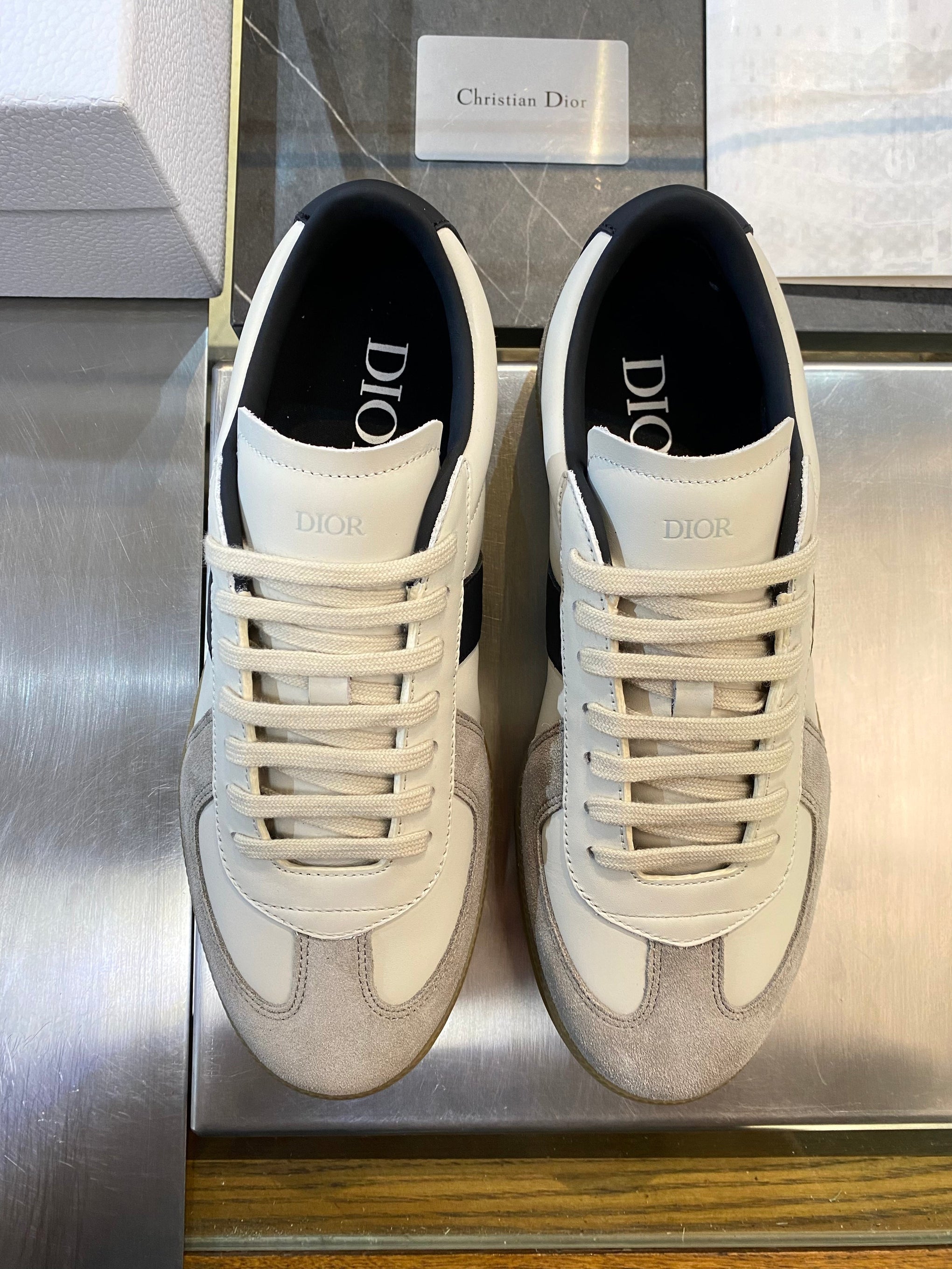 CD B01 SNEAKER