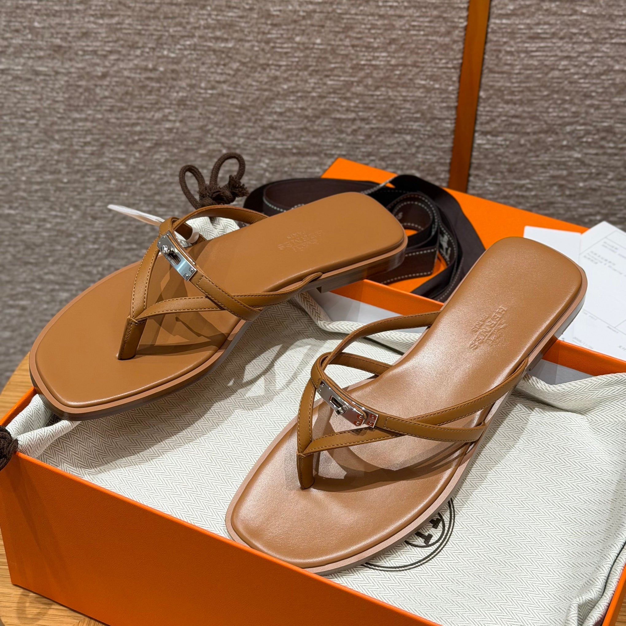 HERM MISS SANDALS