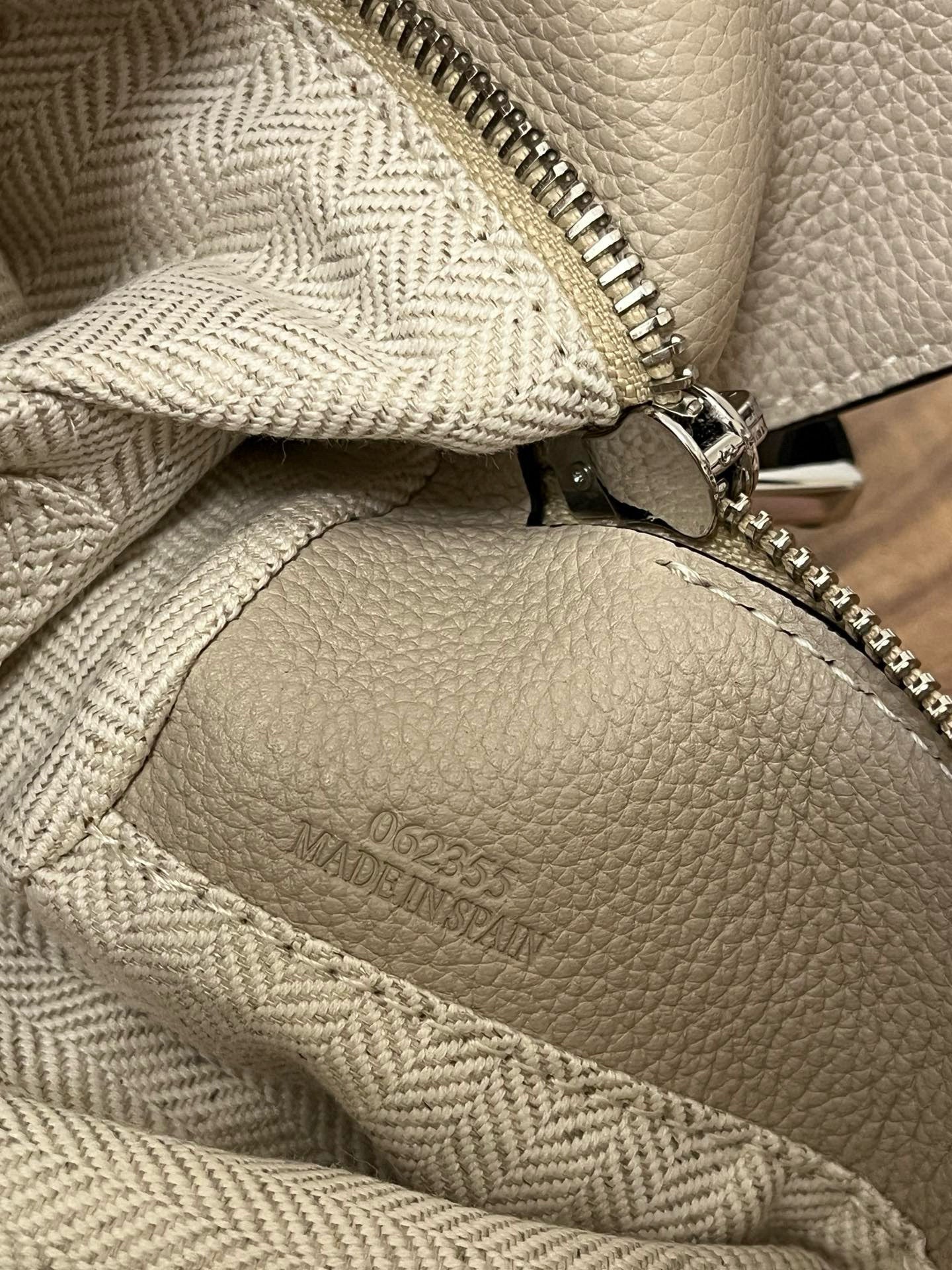 LOEW SMALL PUZZLE BAG