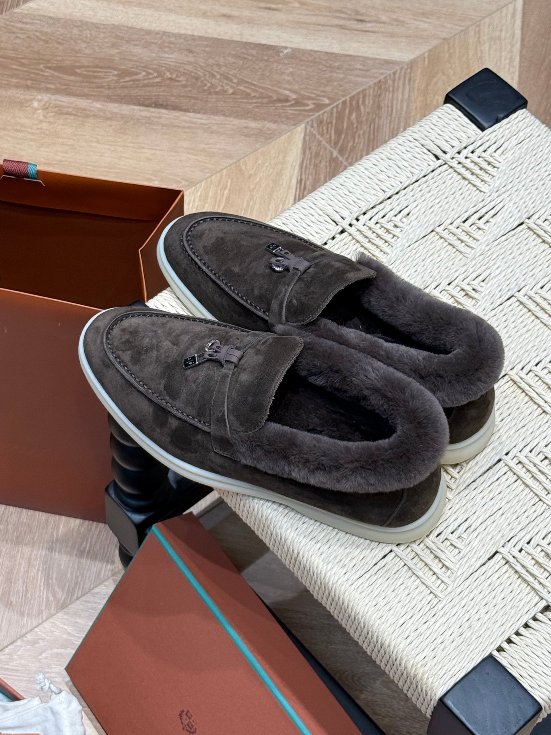 LORO P SUMMER CHARMS LOAFERS