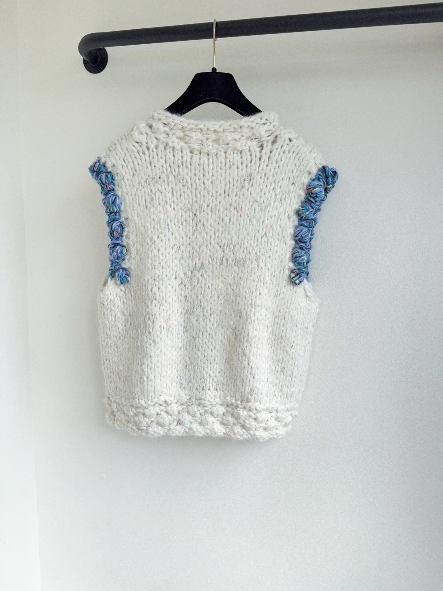 CC KNITTED VEST