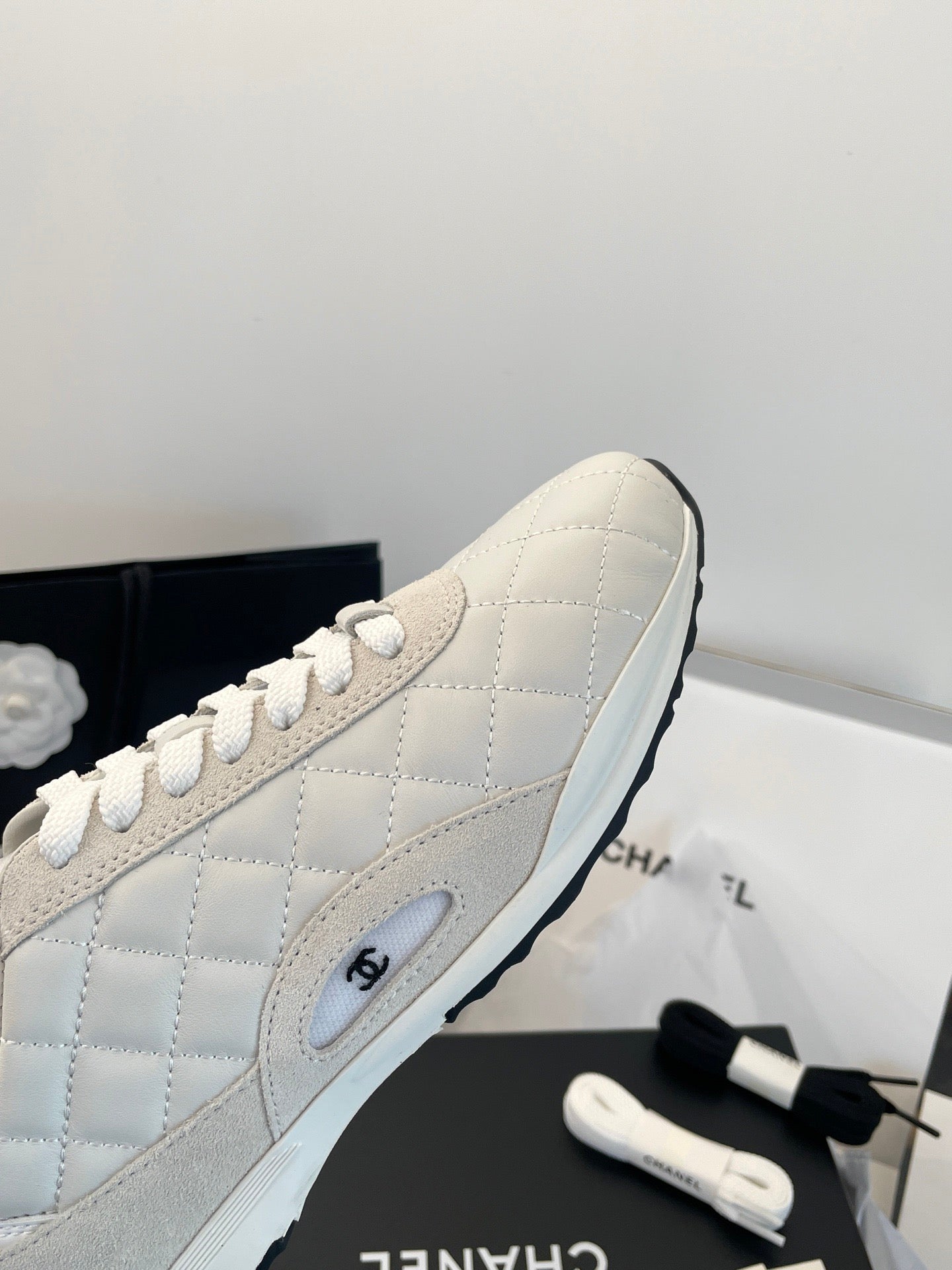 CC SNEAKER