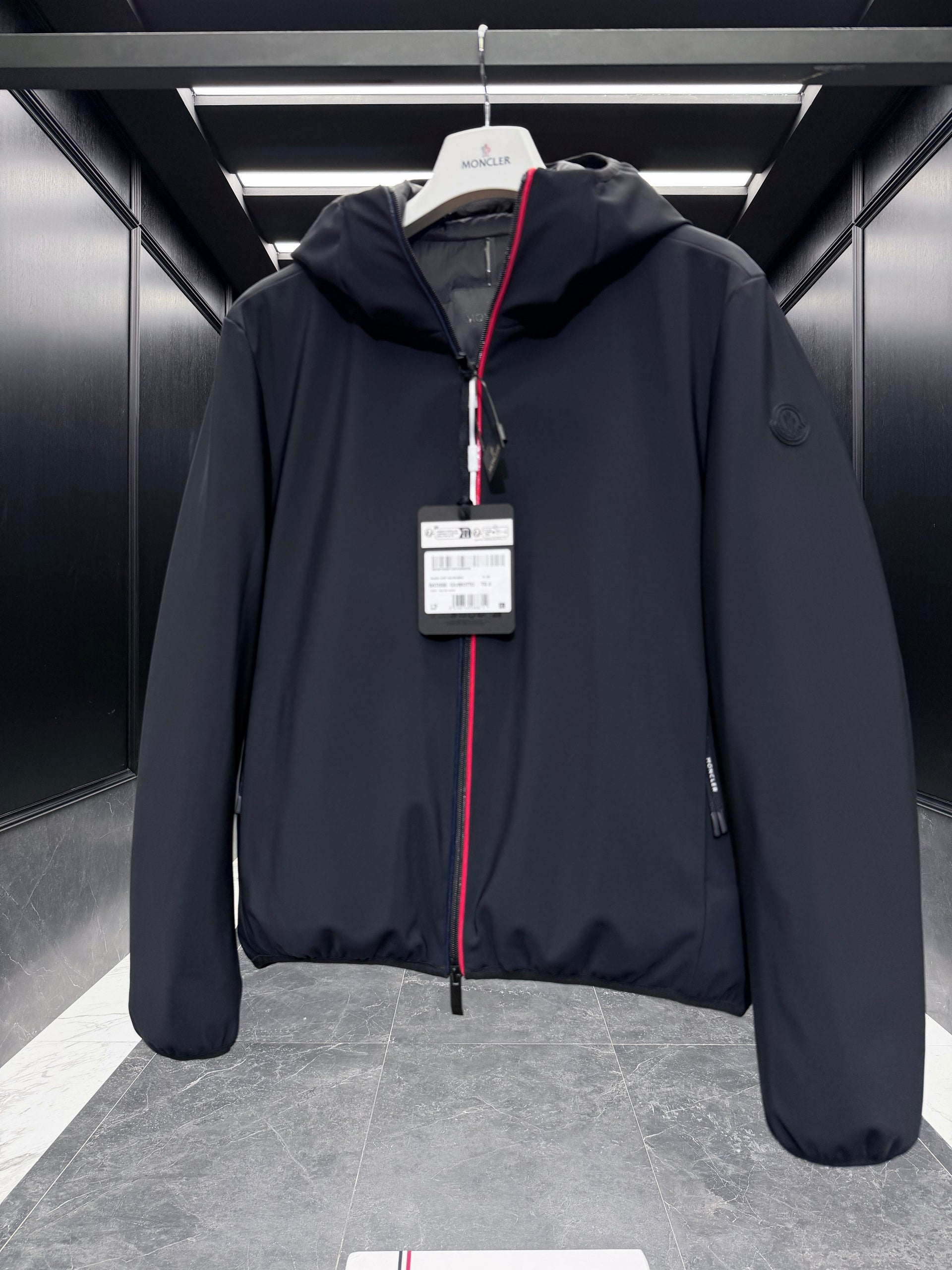 MONC BATISSE JACKET