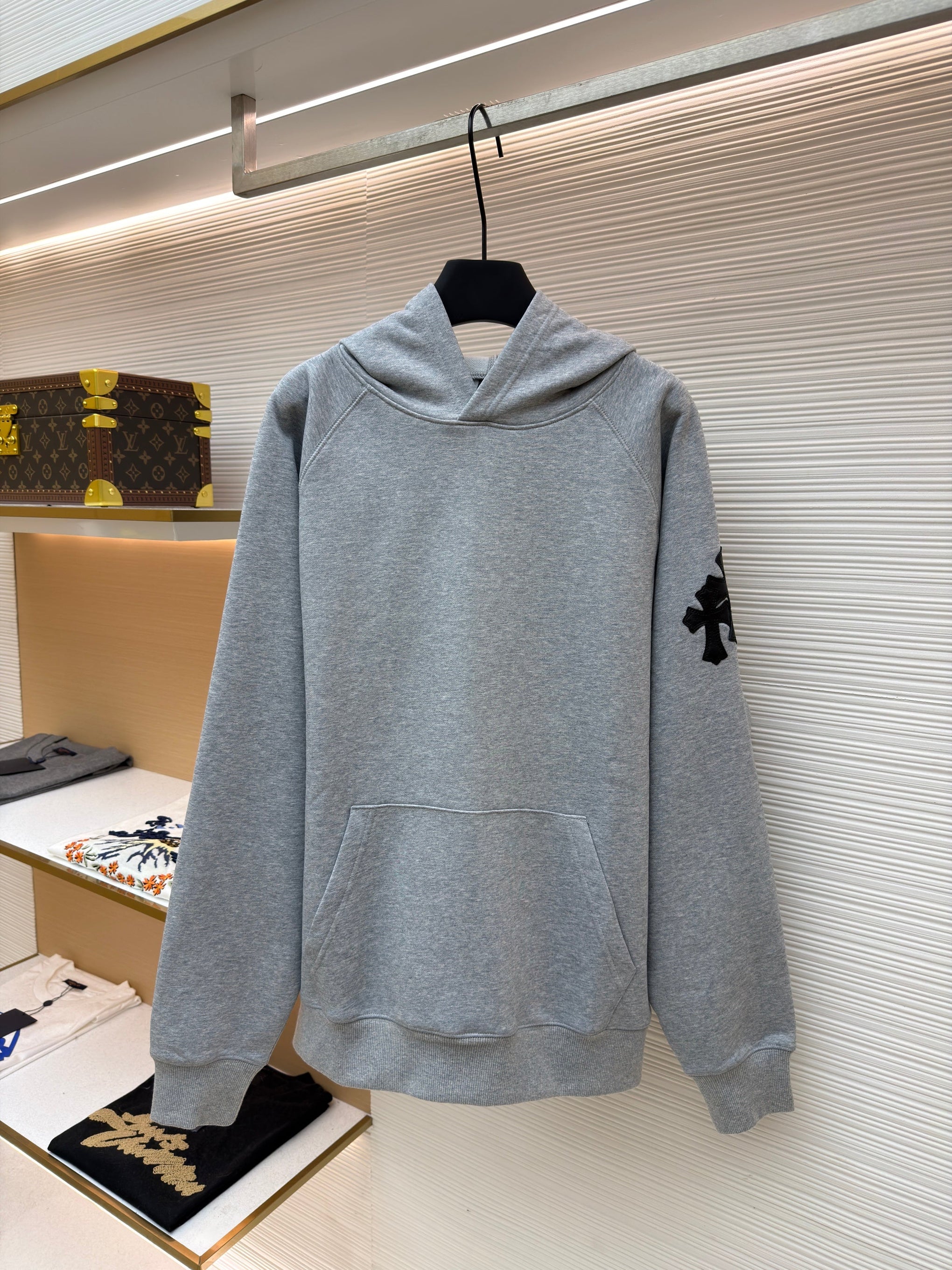 CHROME H SWEATSHIRT