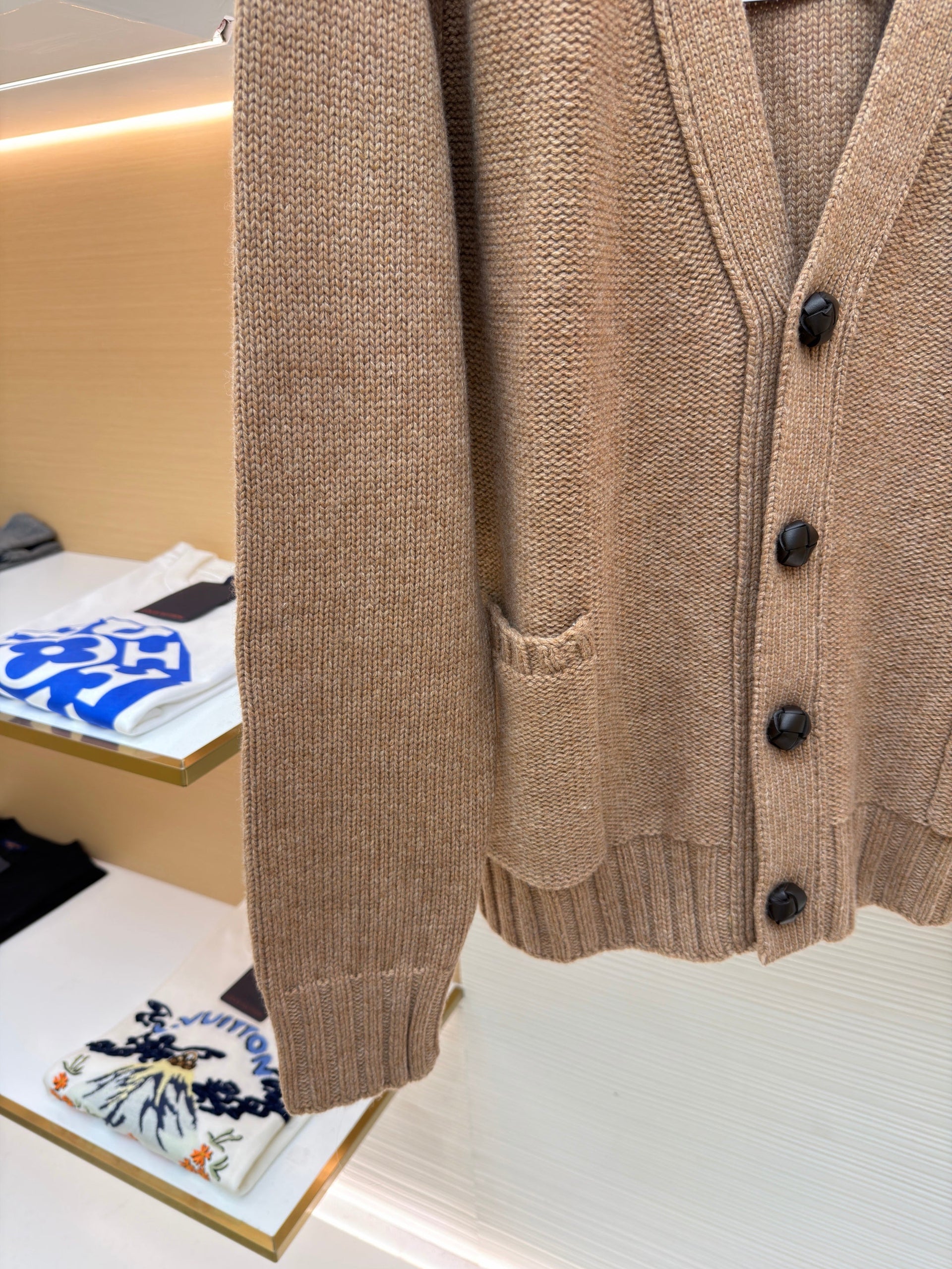 BOTT V WOOL CARDIGAN