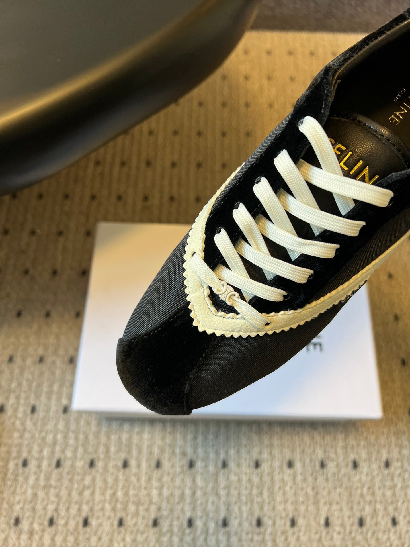 CEL FLAT SNEAKERS