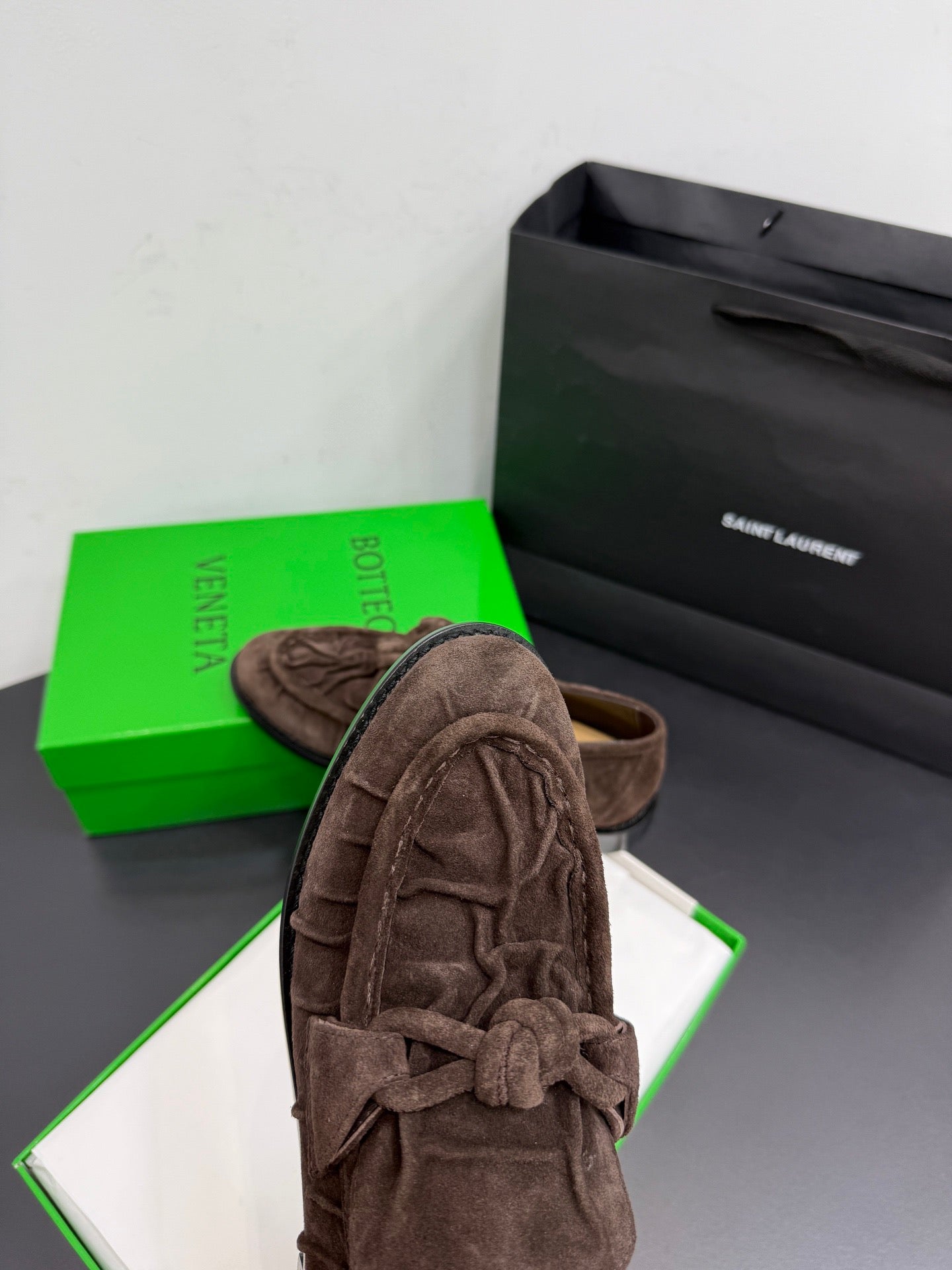 BOTT V LOAFERS