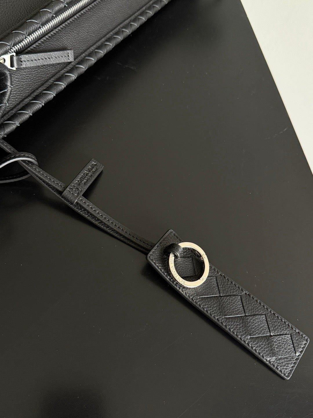 BOTT V CORRIER MESSENGER BAG