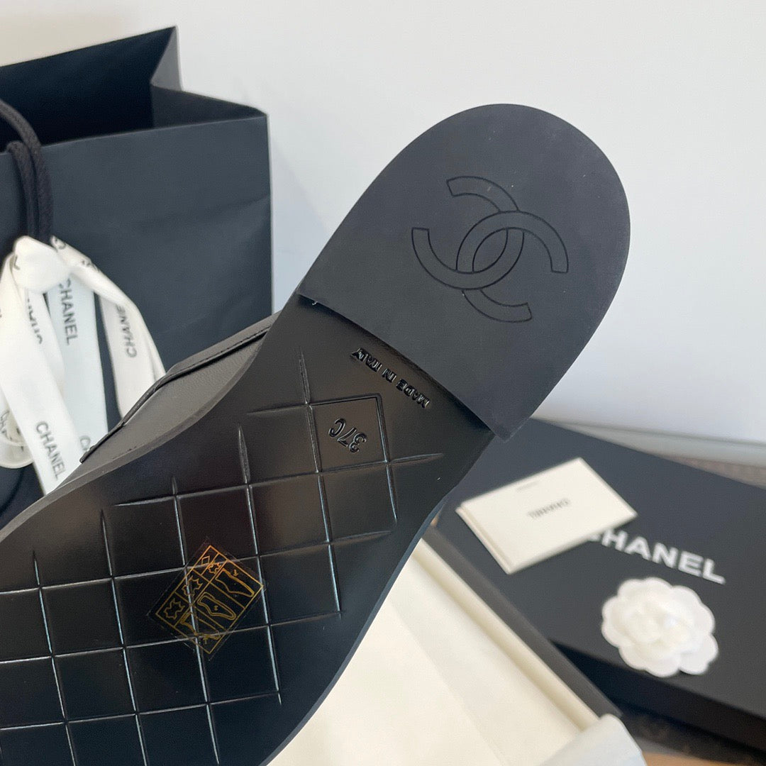 CC LOAFERS