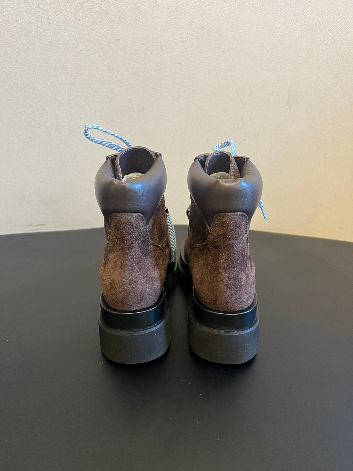 BOTT V BOOTS