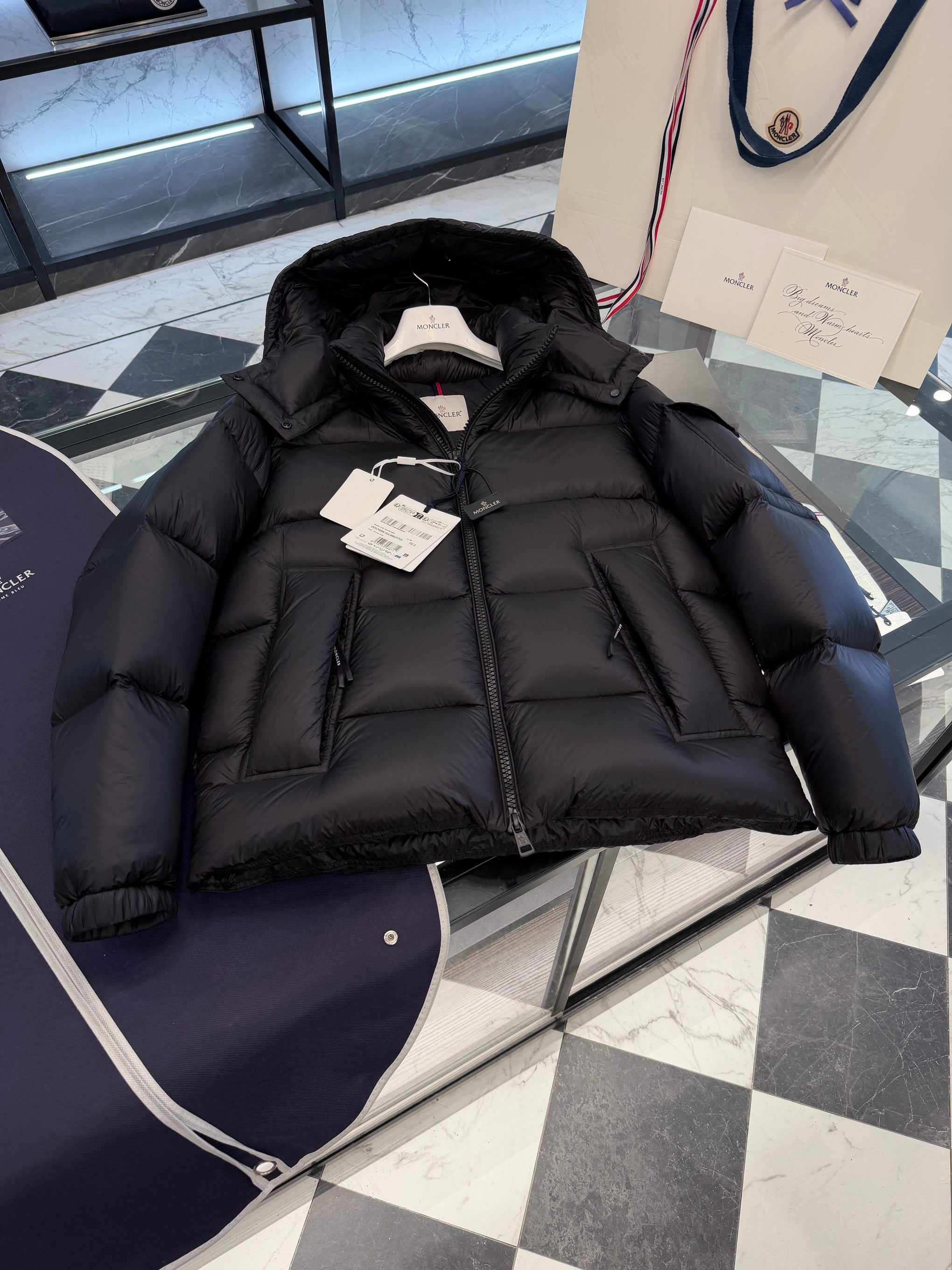 MONC COUYERE JACKET