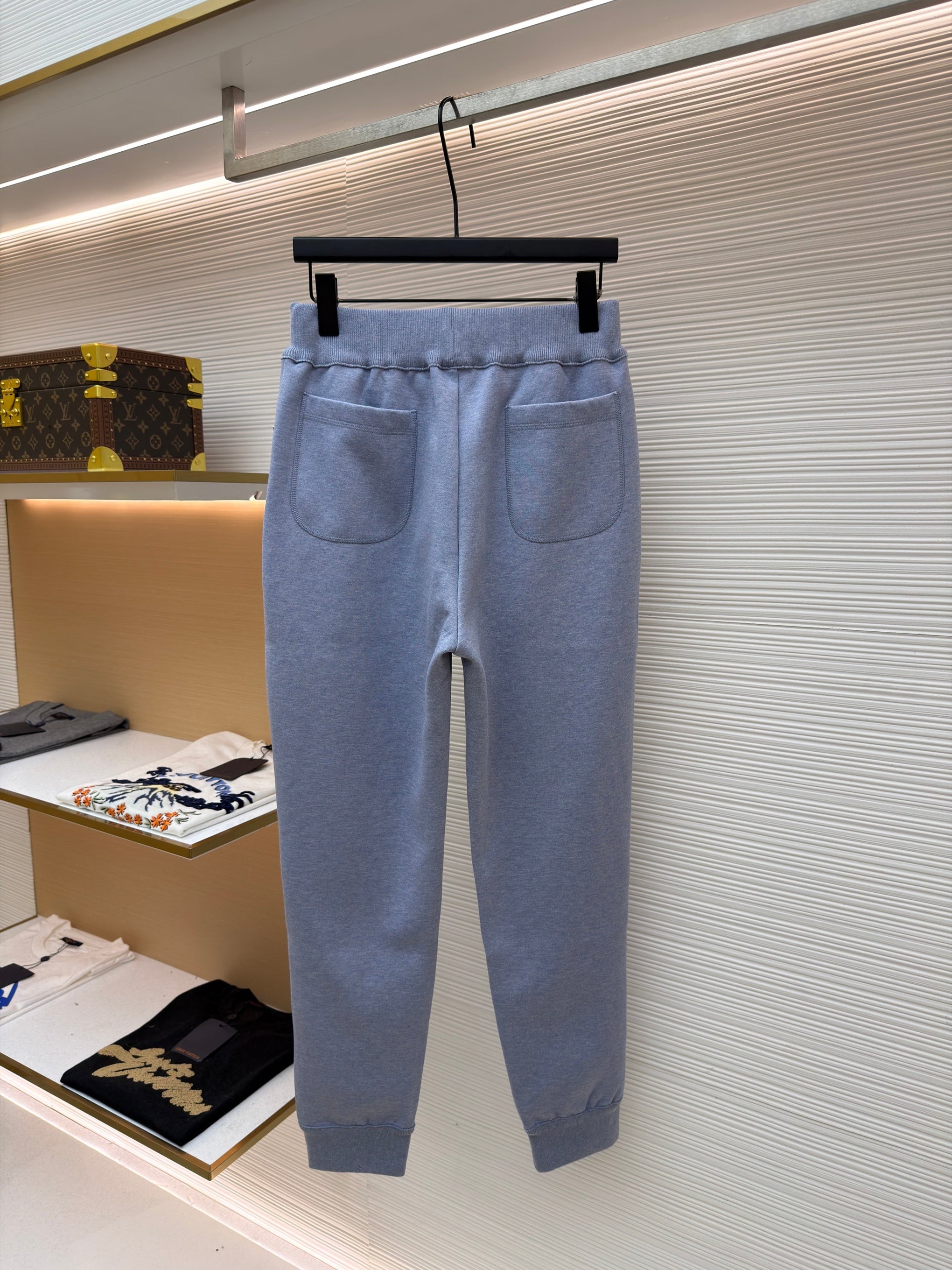 CD ZIP HOODIE