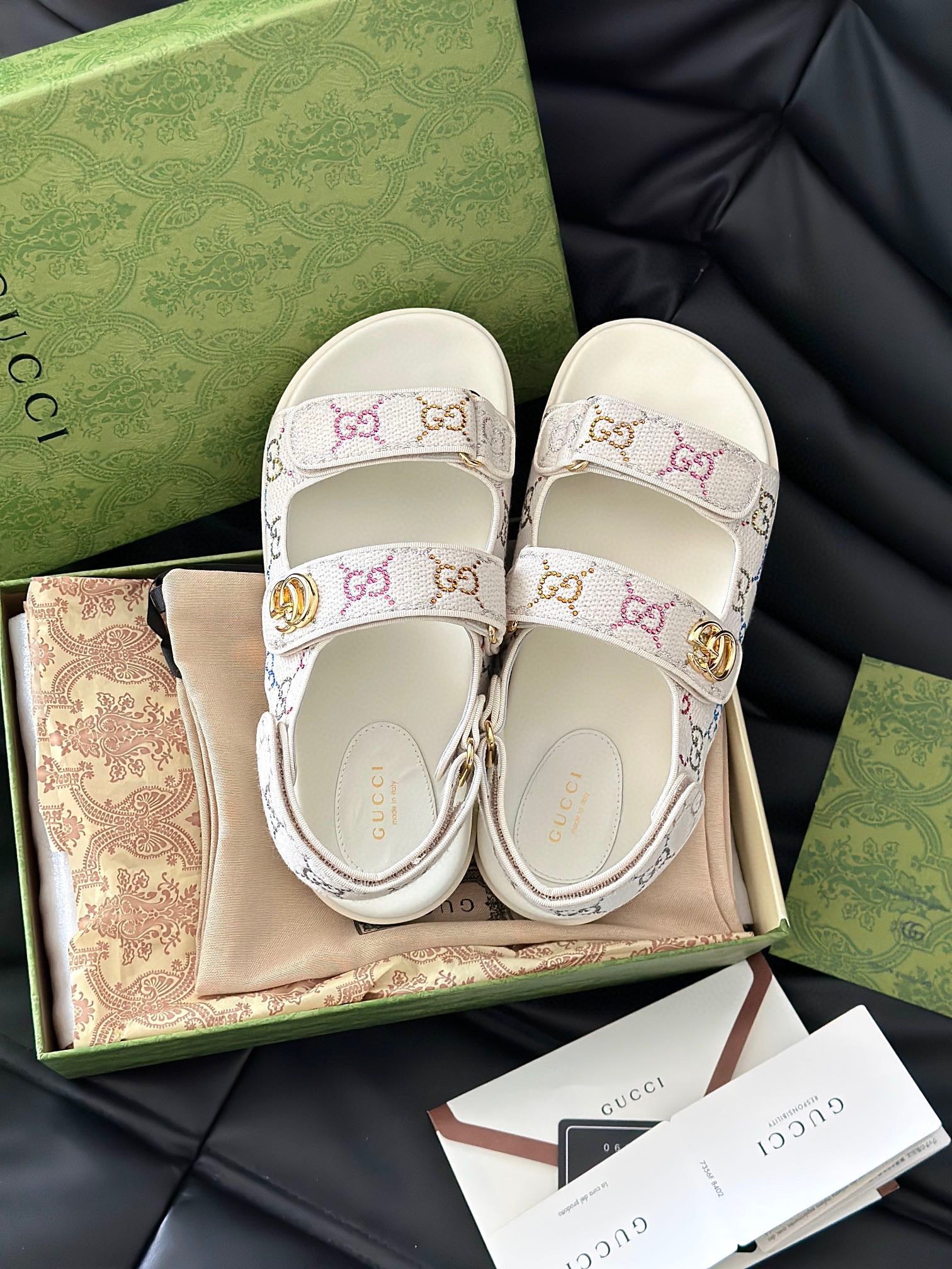 GG SANDALS