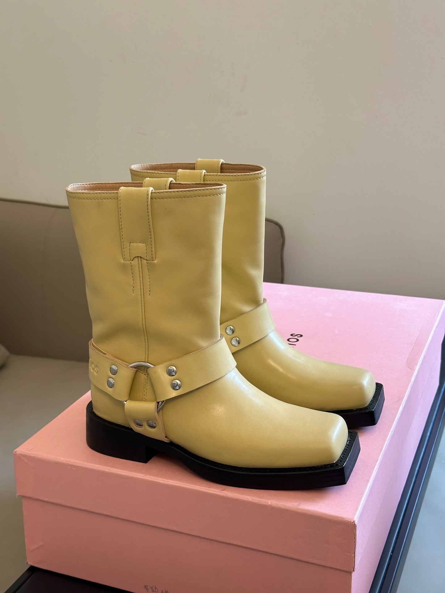 ACNE BOOTS