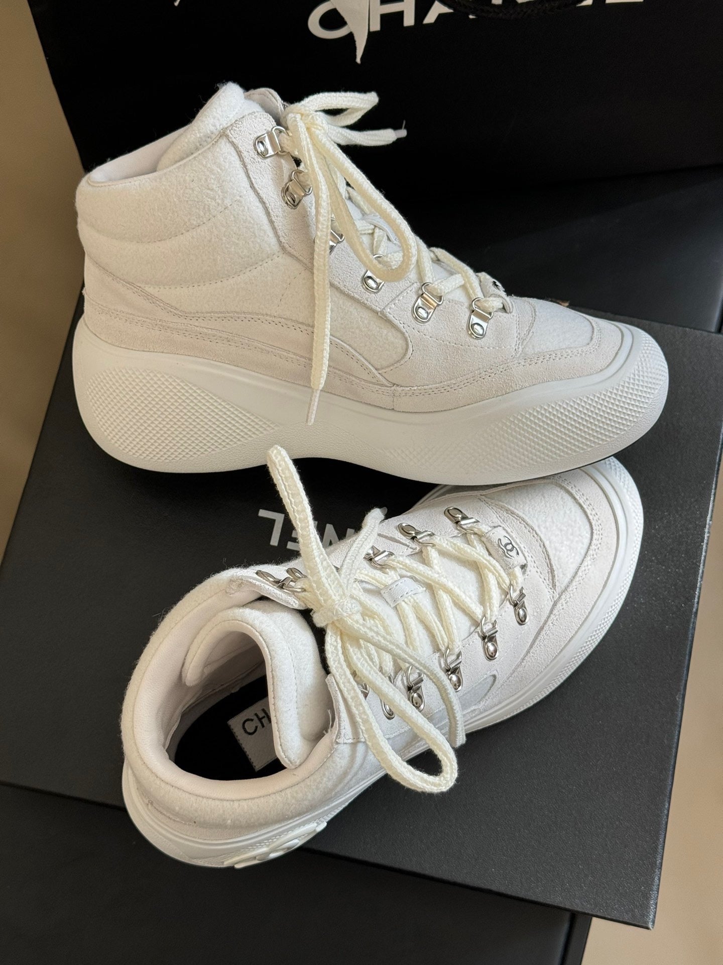 CC TRAINERS
