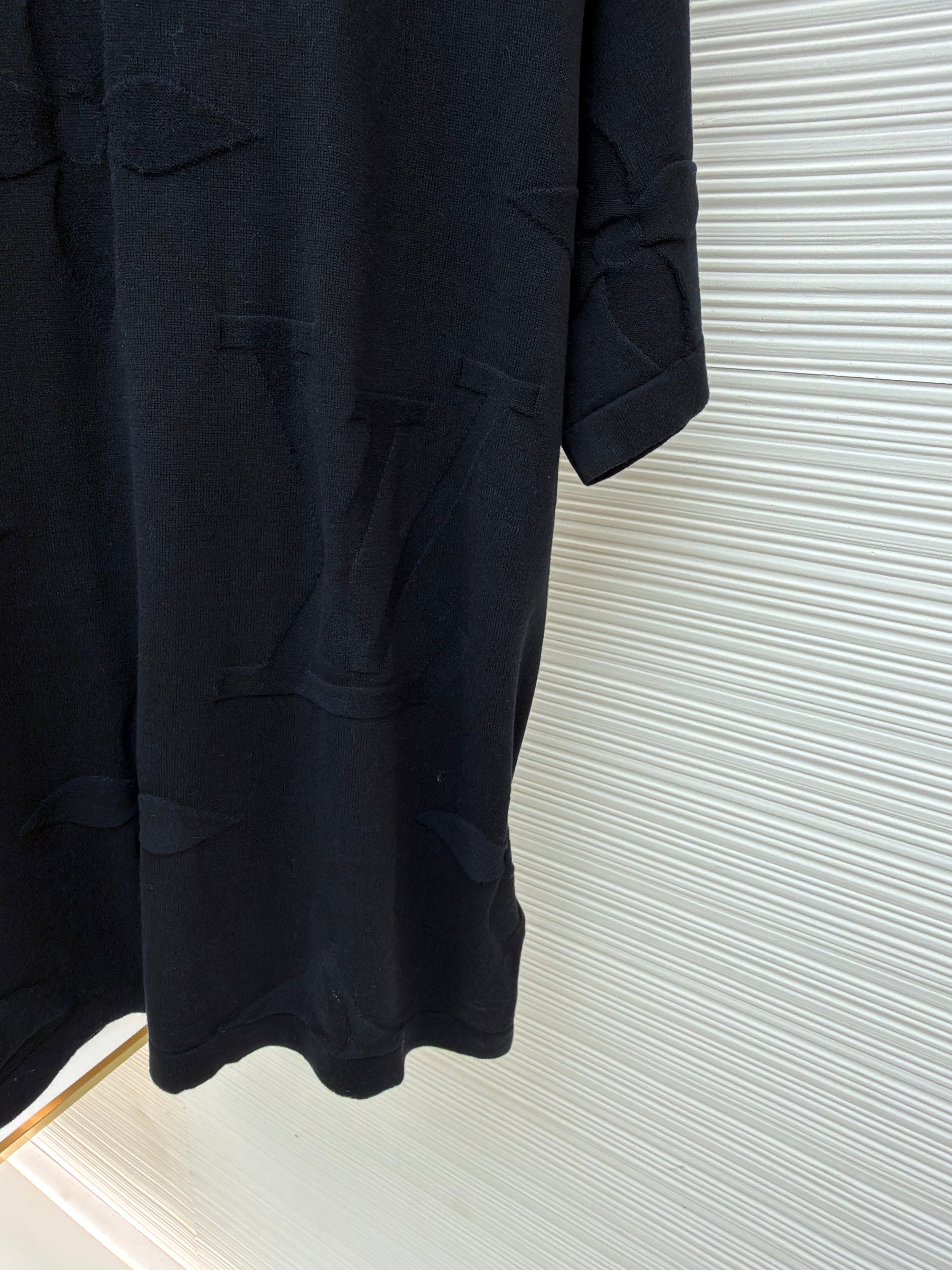 LOU T-SHIRT