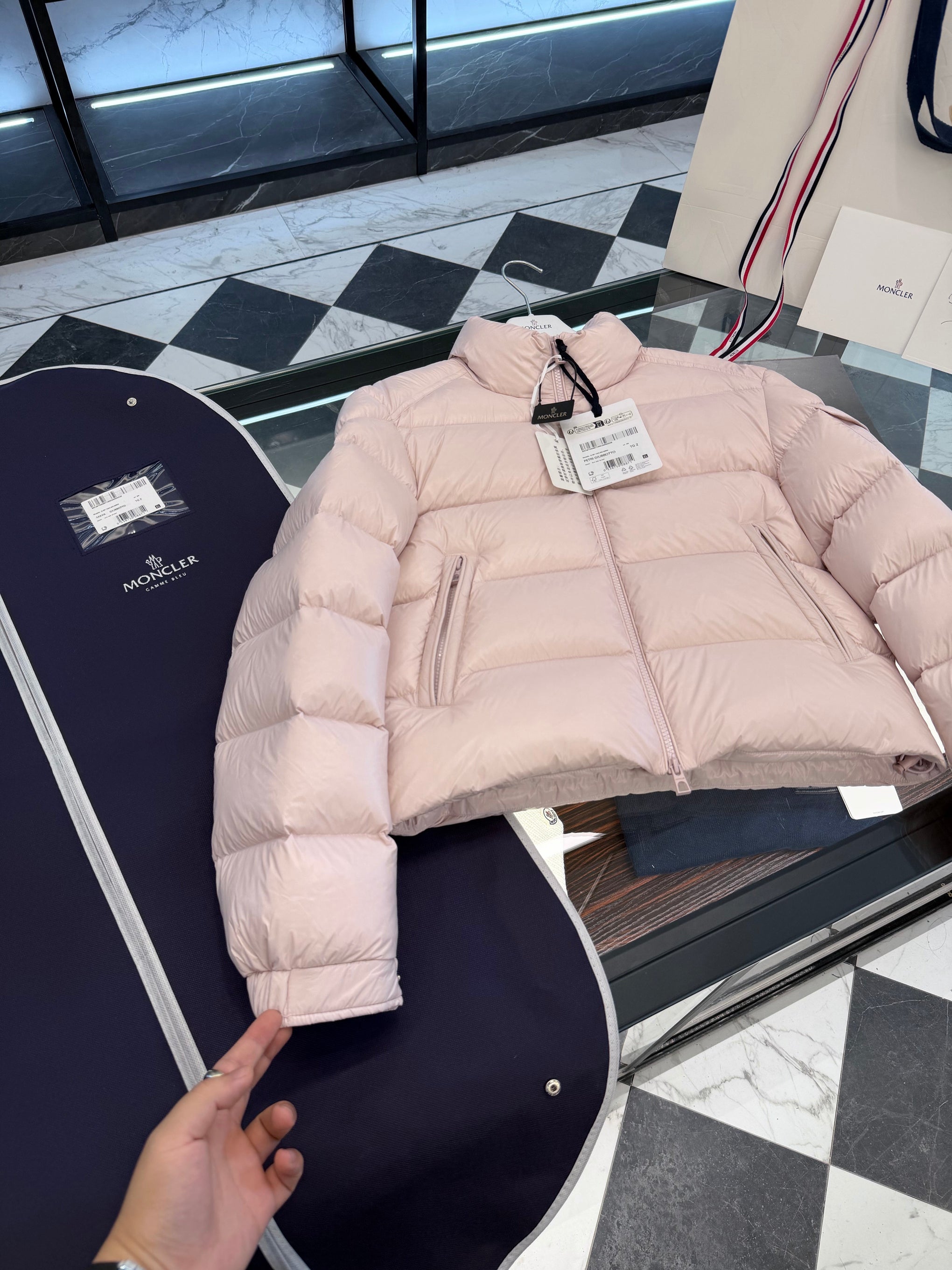MONC PETRA JACKET