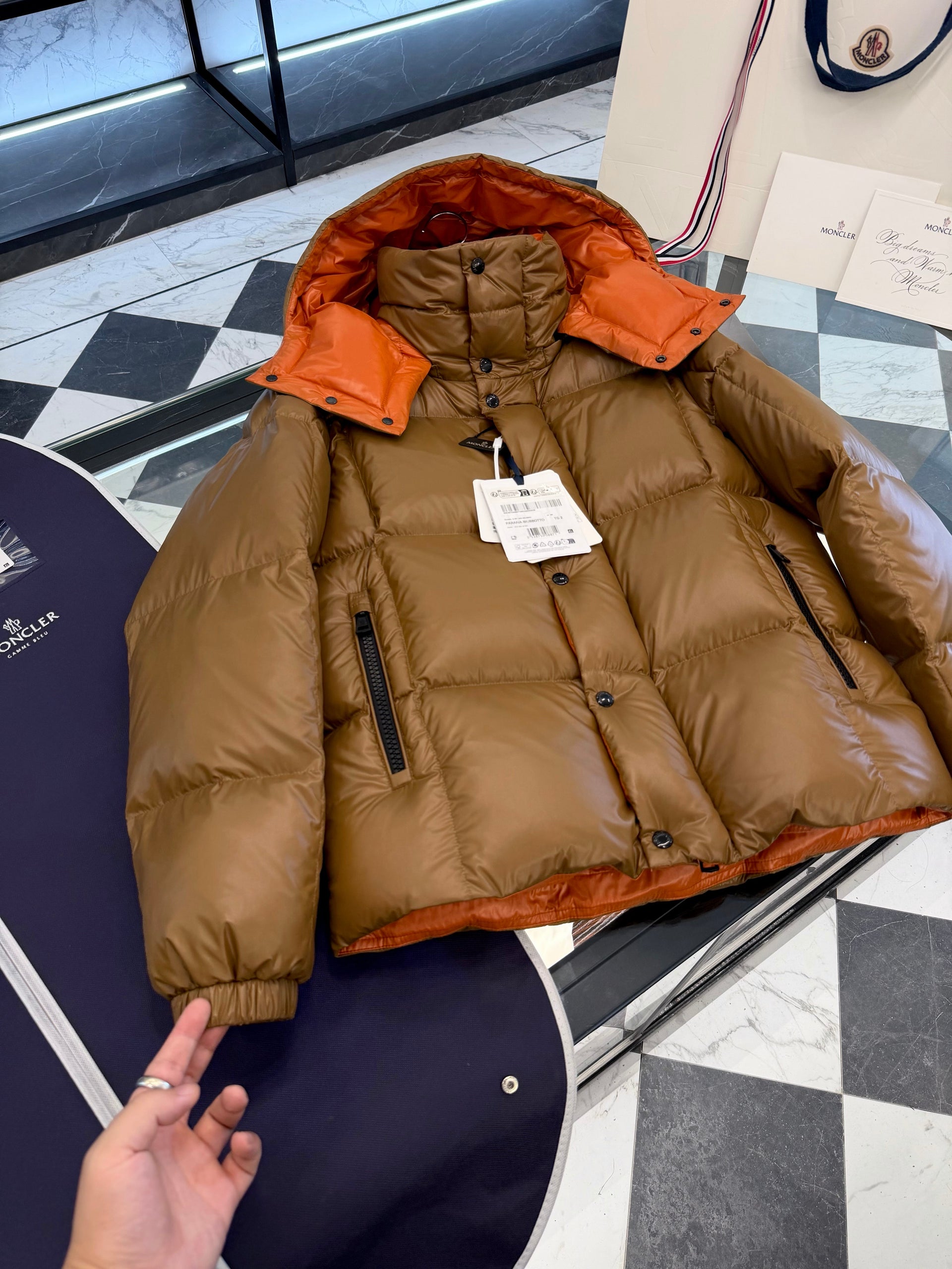 MONC PARANA JACKET