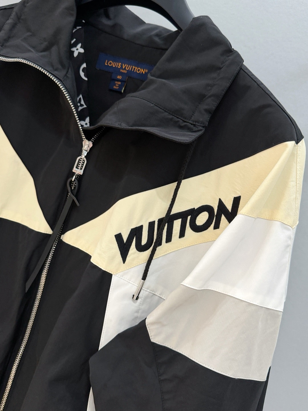 LOU JACKET