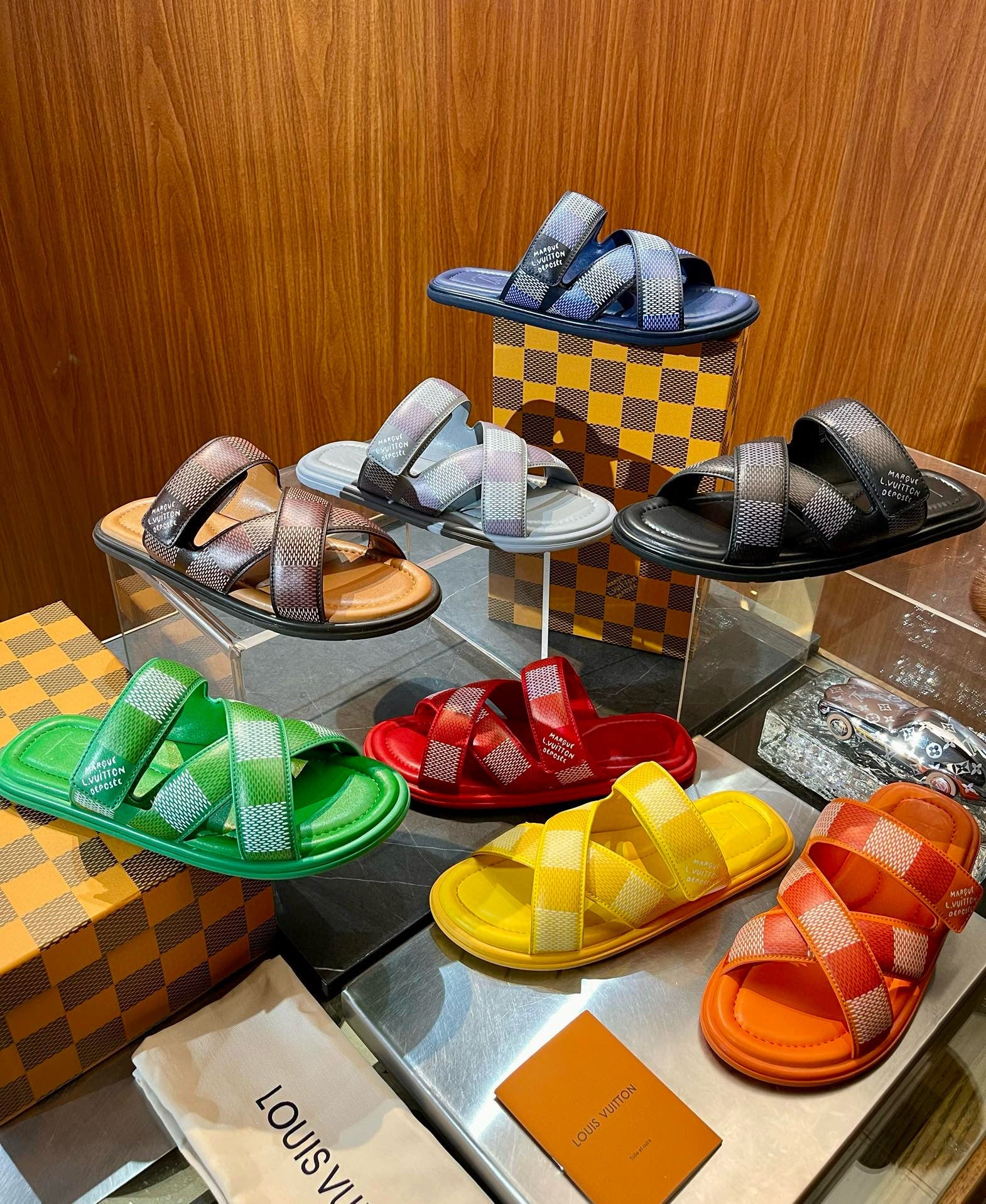 LOU VENICE MULE