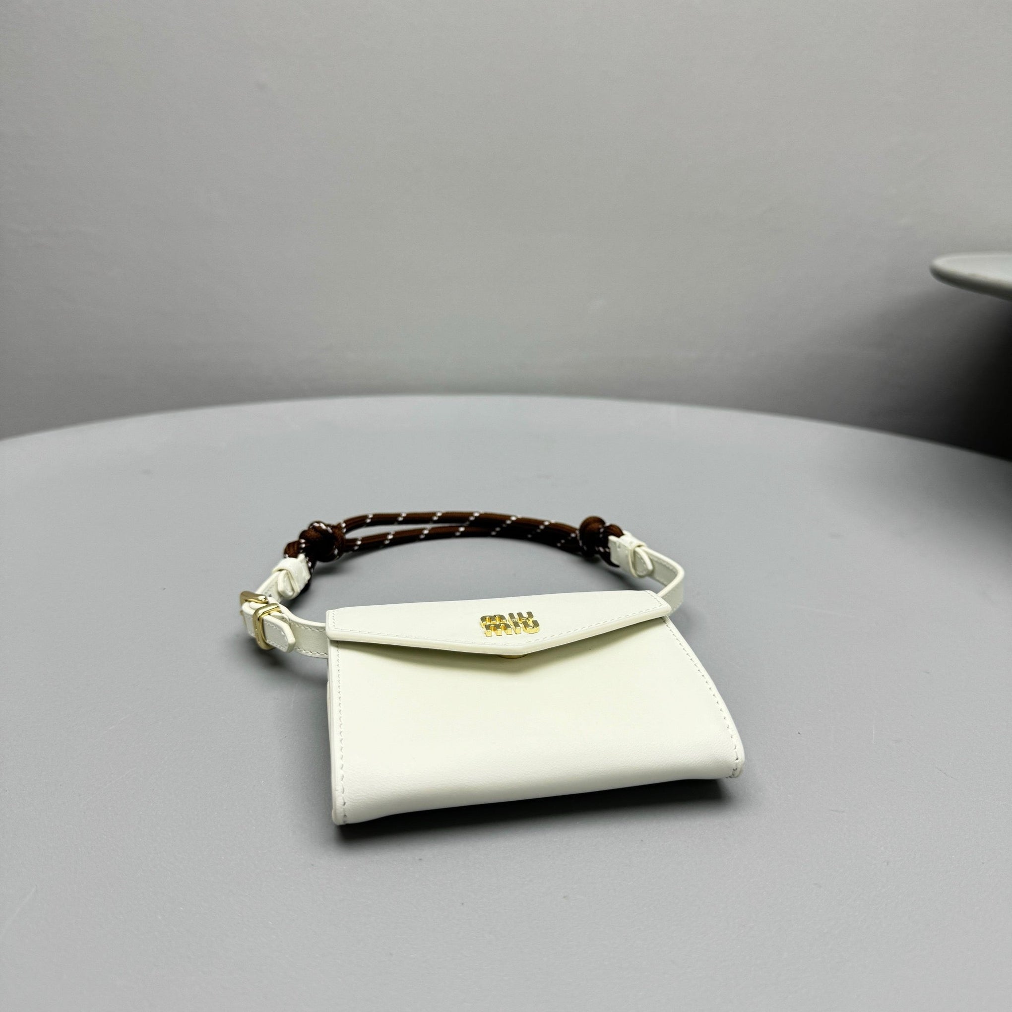 MIU M SHOULDER STRAP WALLET