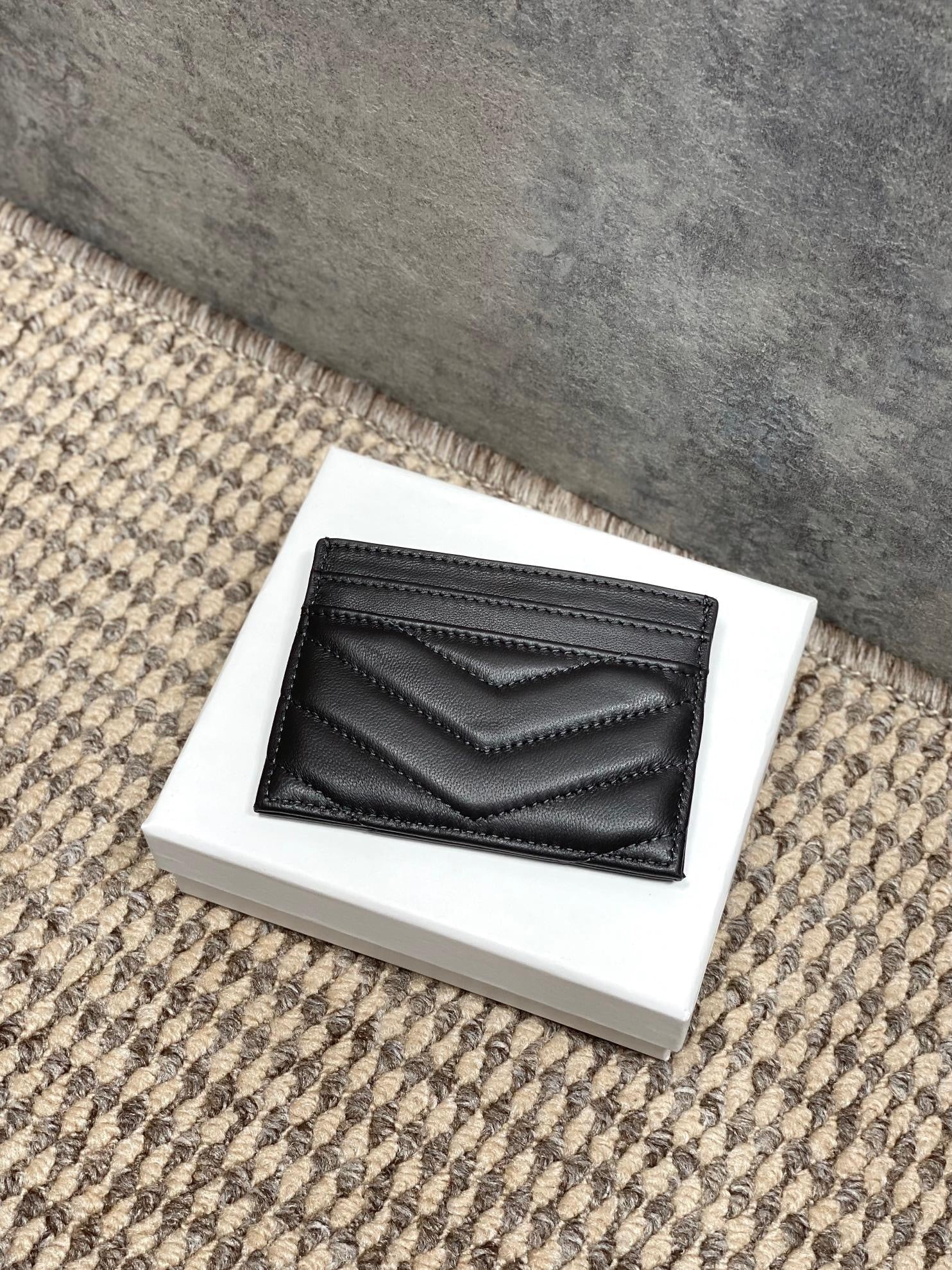 SL CARD HOLDER