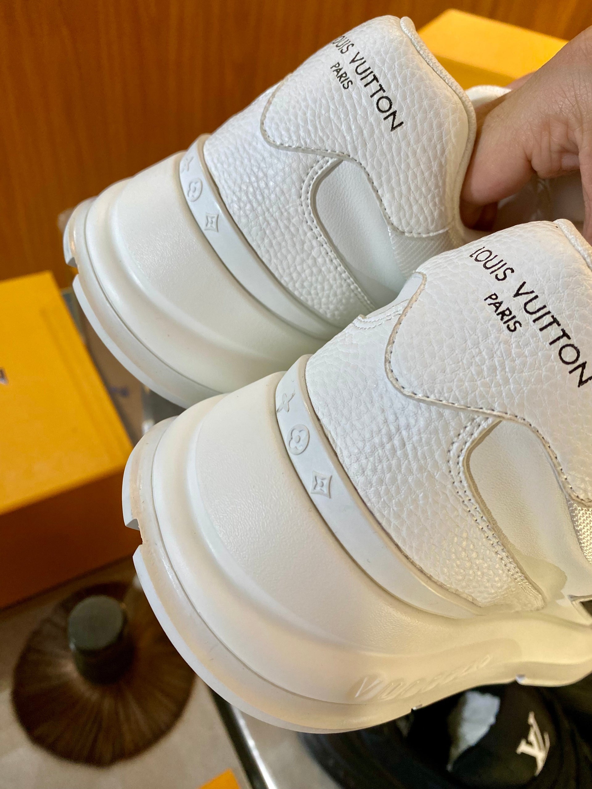 LOU CLASSIC SNEAKER