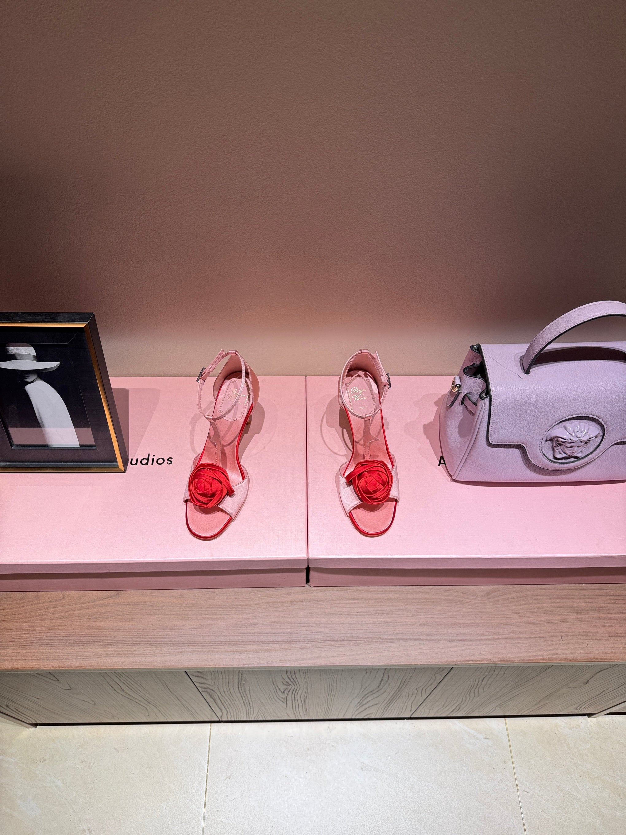 ROGER V HEELS