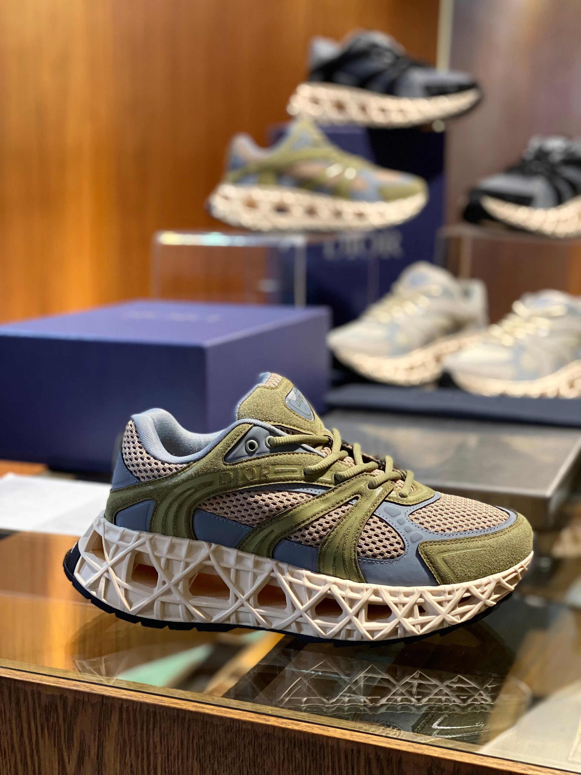 CD B35 SNEAKERS