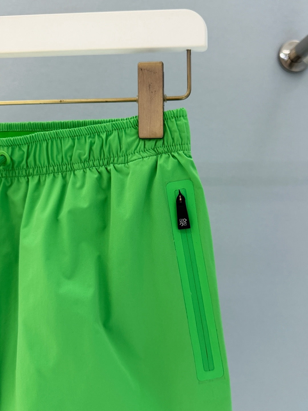 LOEW SHORTS