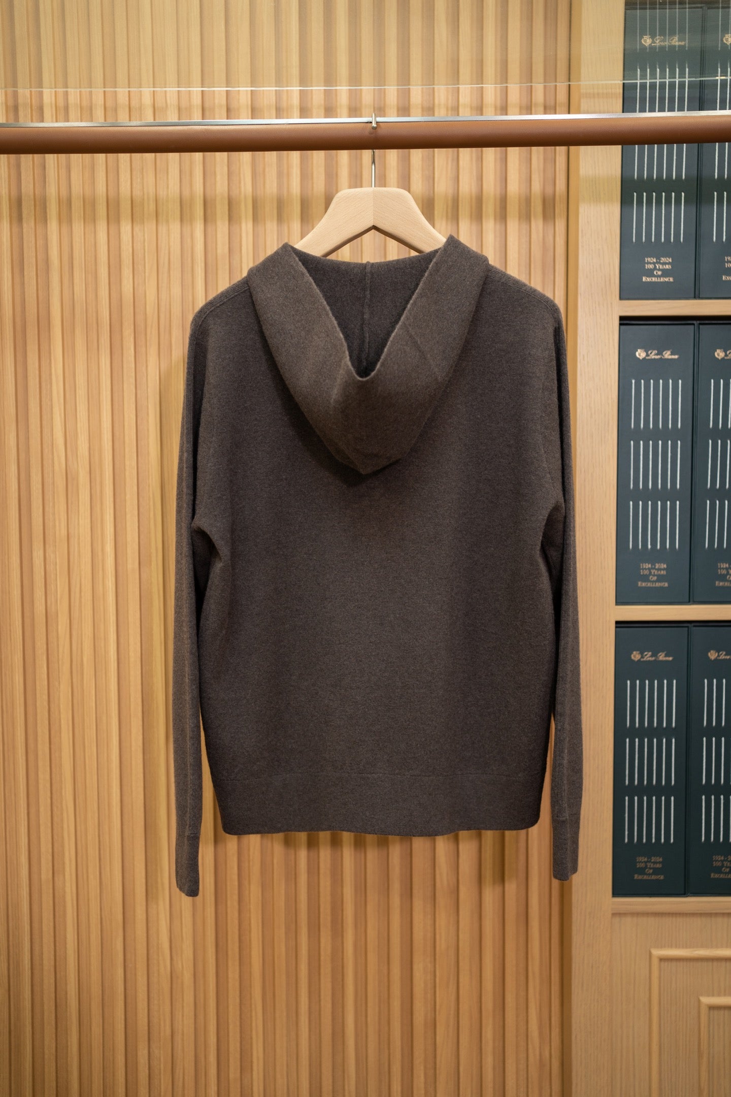 LORO P MERINO WOOL ZIP HOODIE