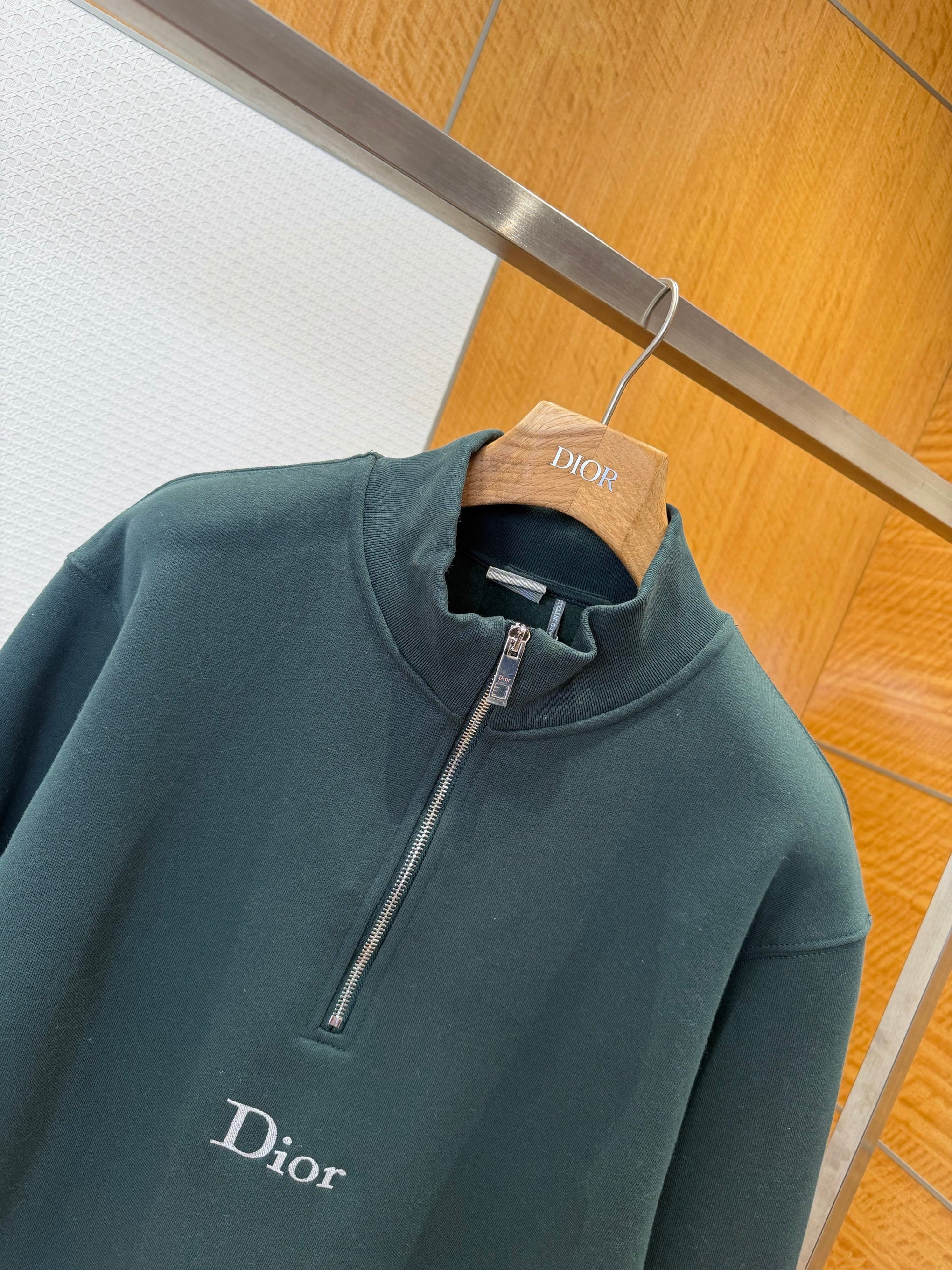 CD SWEATSHIRT