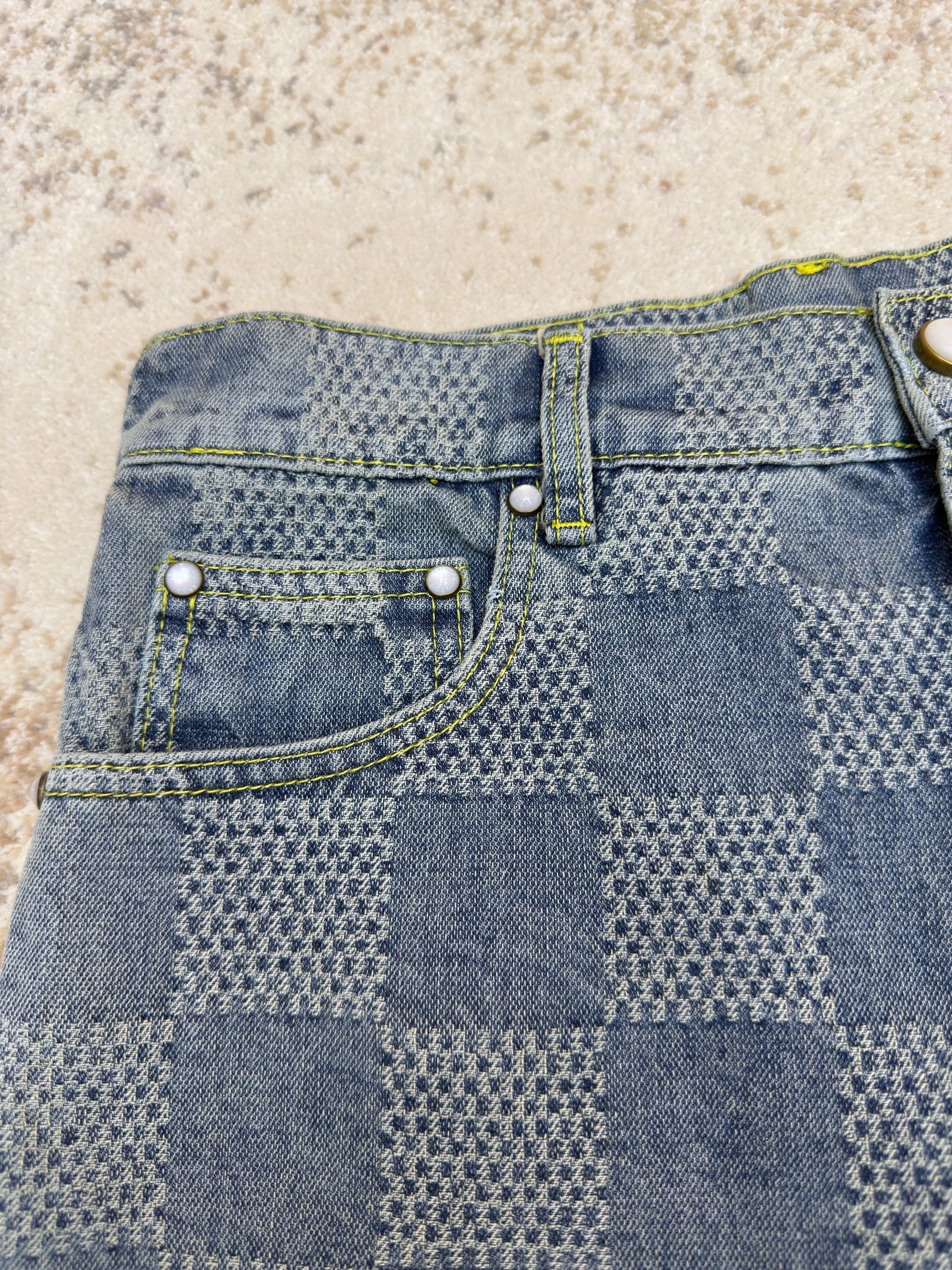 LOU DENIM SHORTS