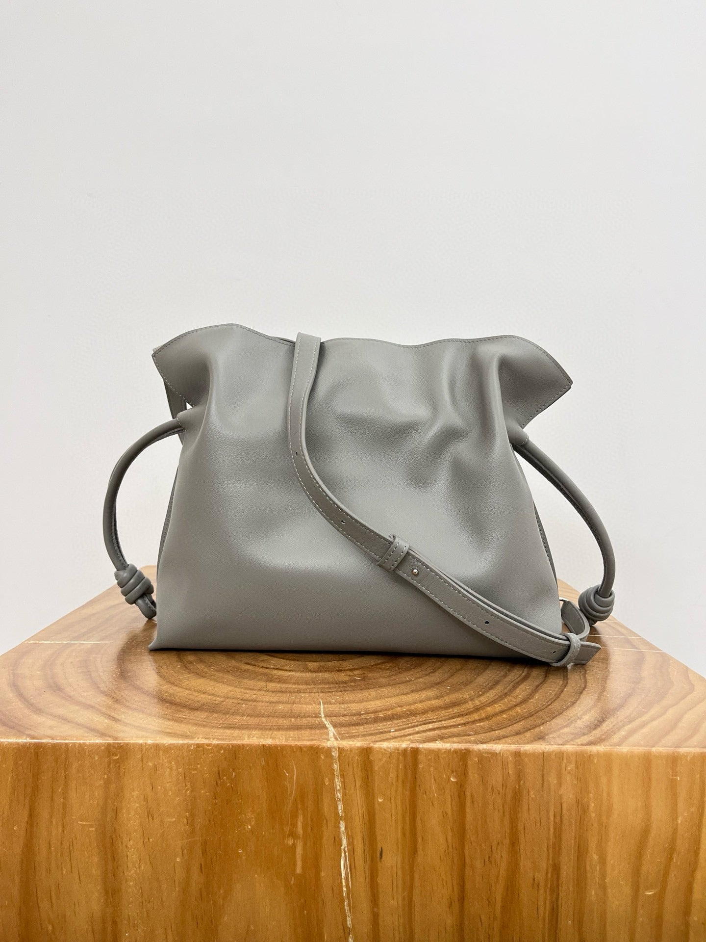 LOEW FLAMENCO MEDIUM POUCH