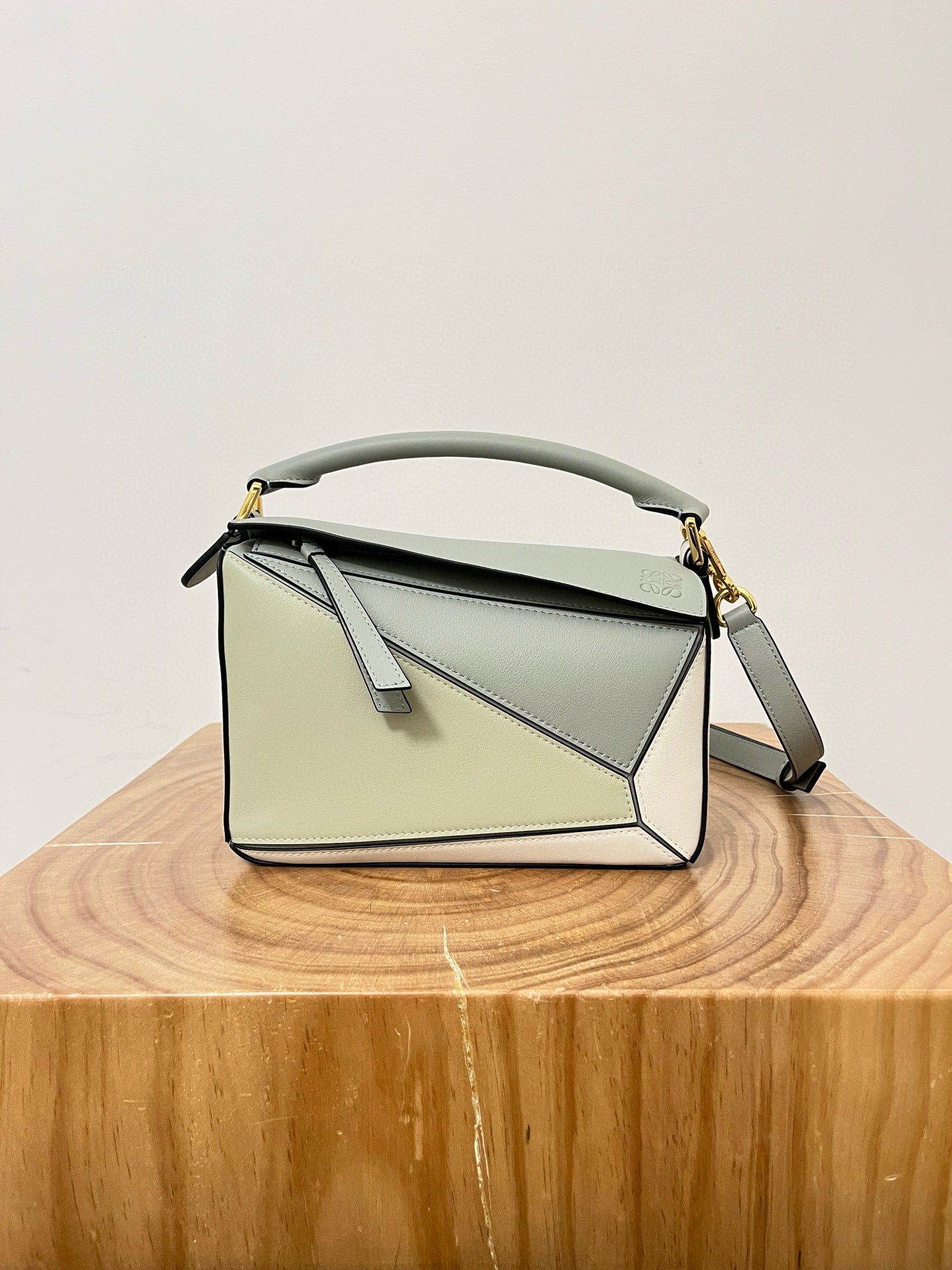 LOEW SMALL PUZZLE BAG
