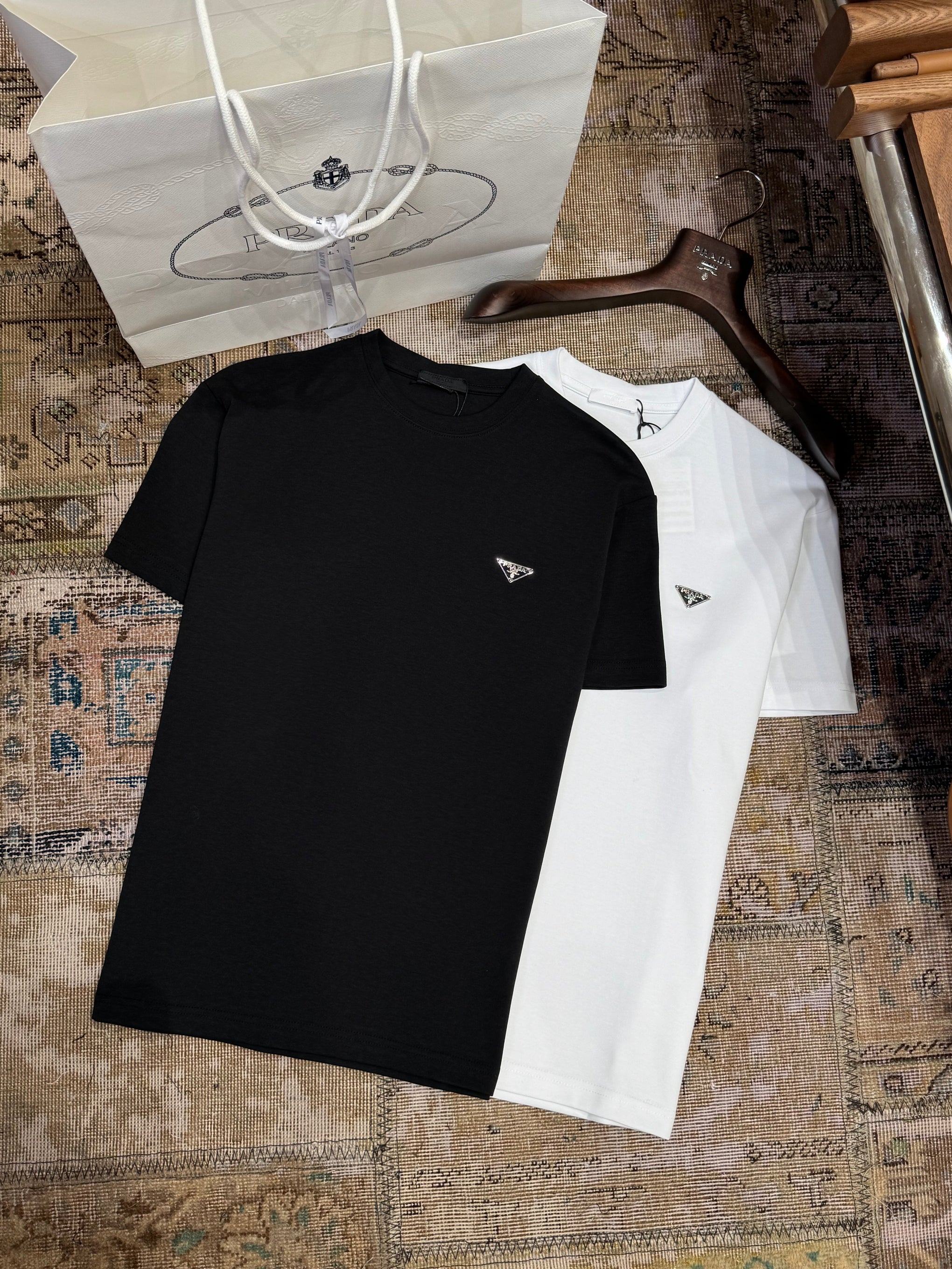 PD T-SHIRT