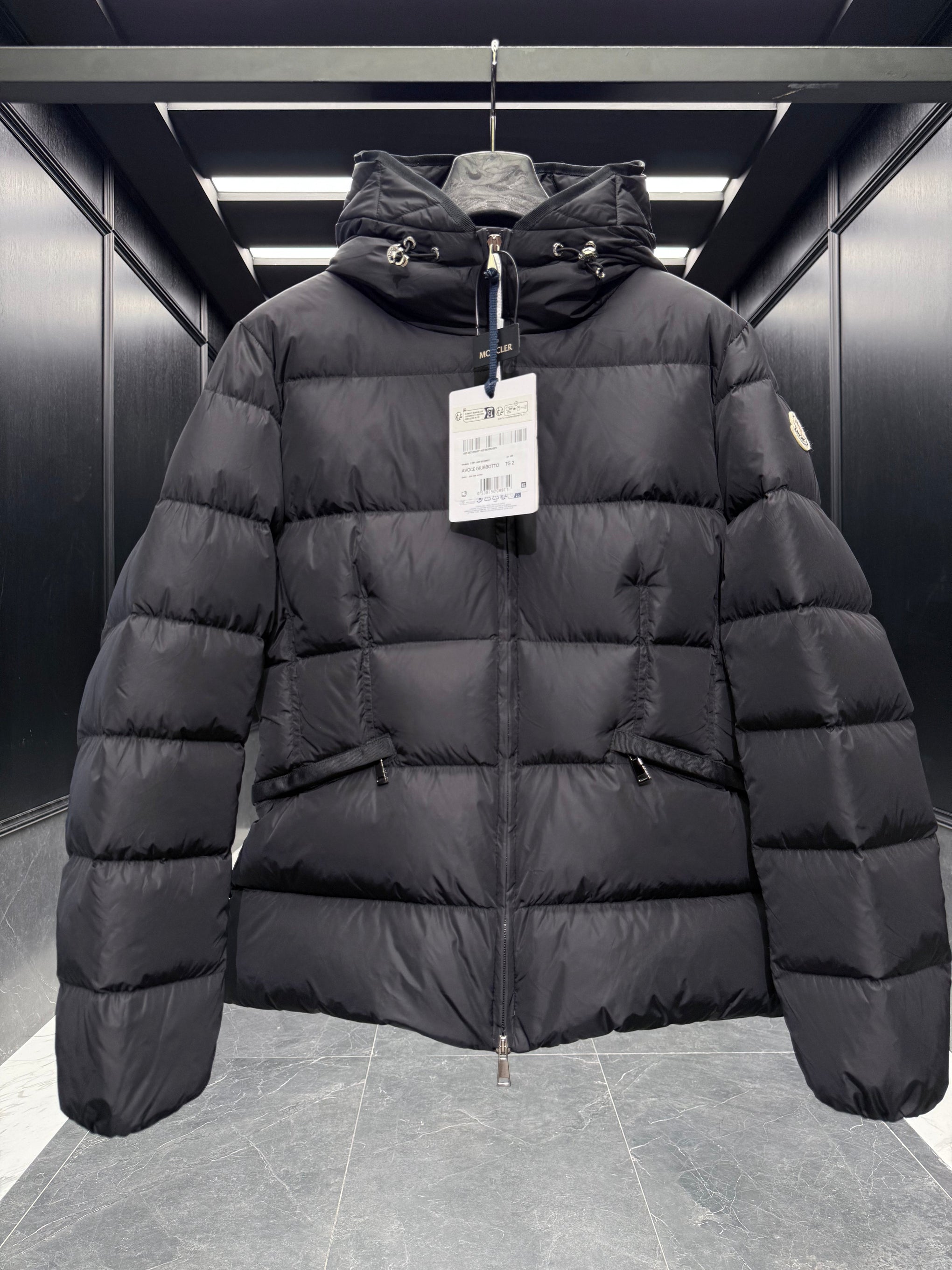 MONC AVOCE JACKET