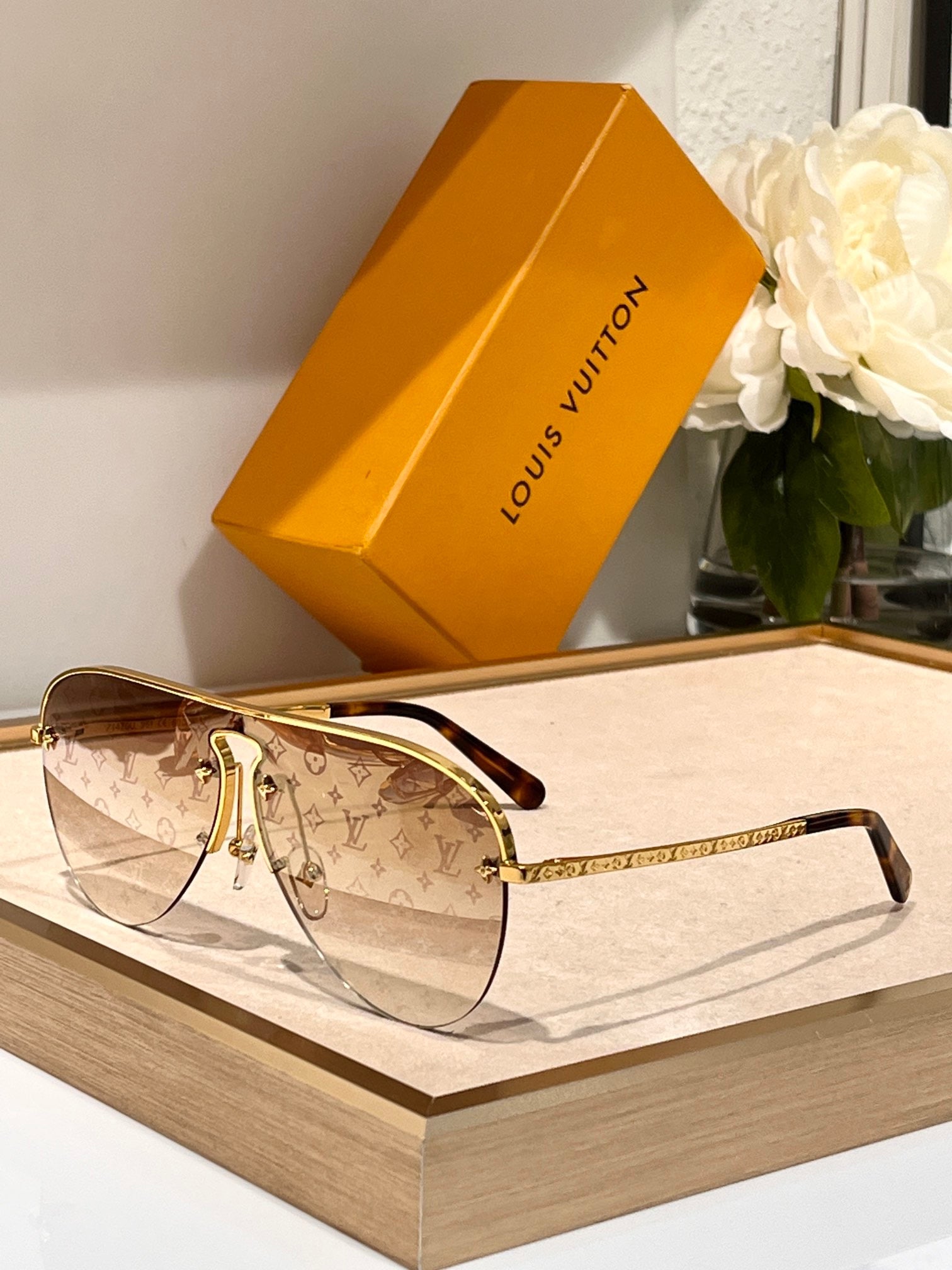 LOU SUNGLASSES