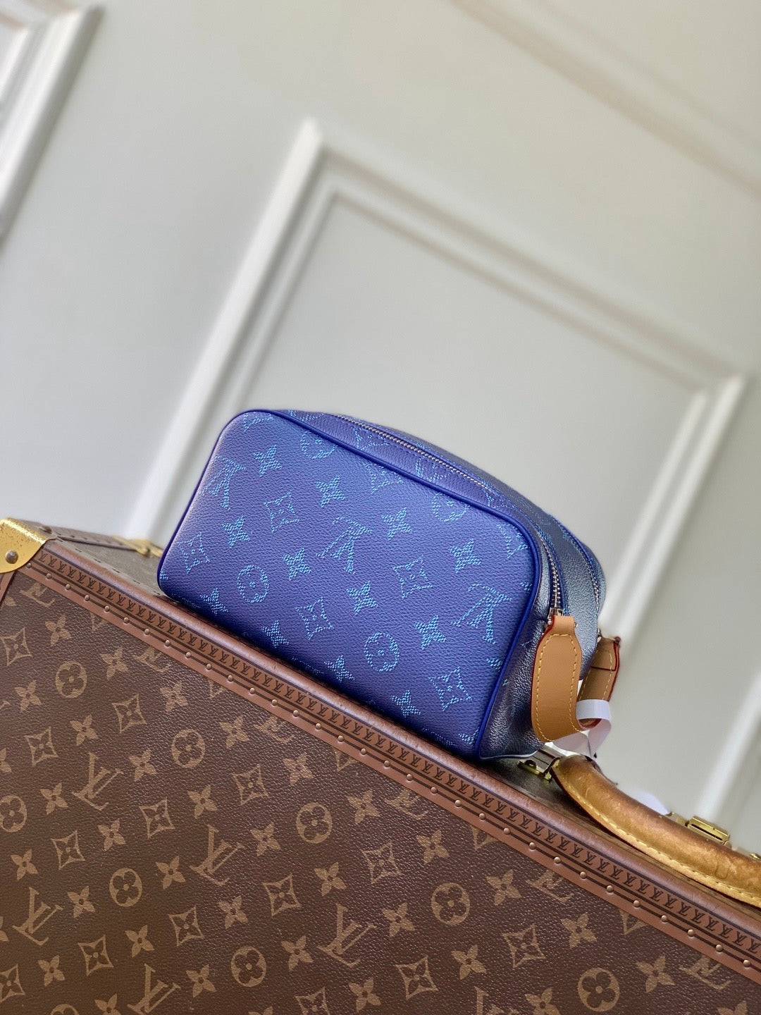 LOU DOPP KIT TOILETRY BAG