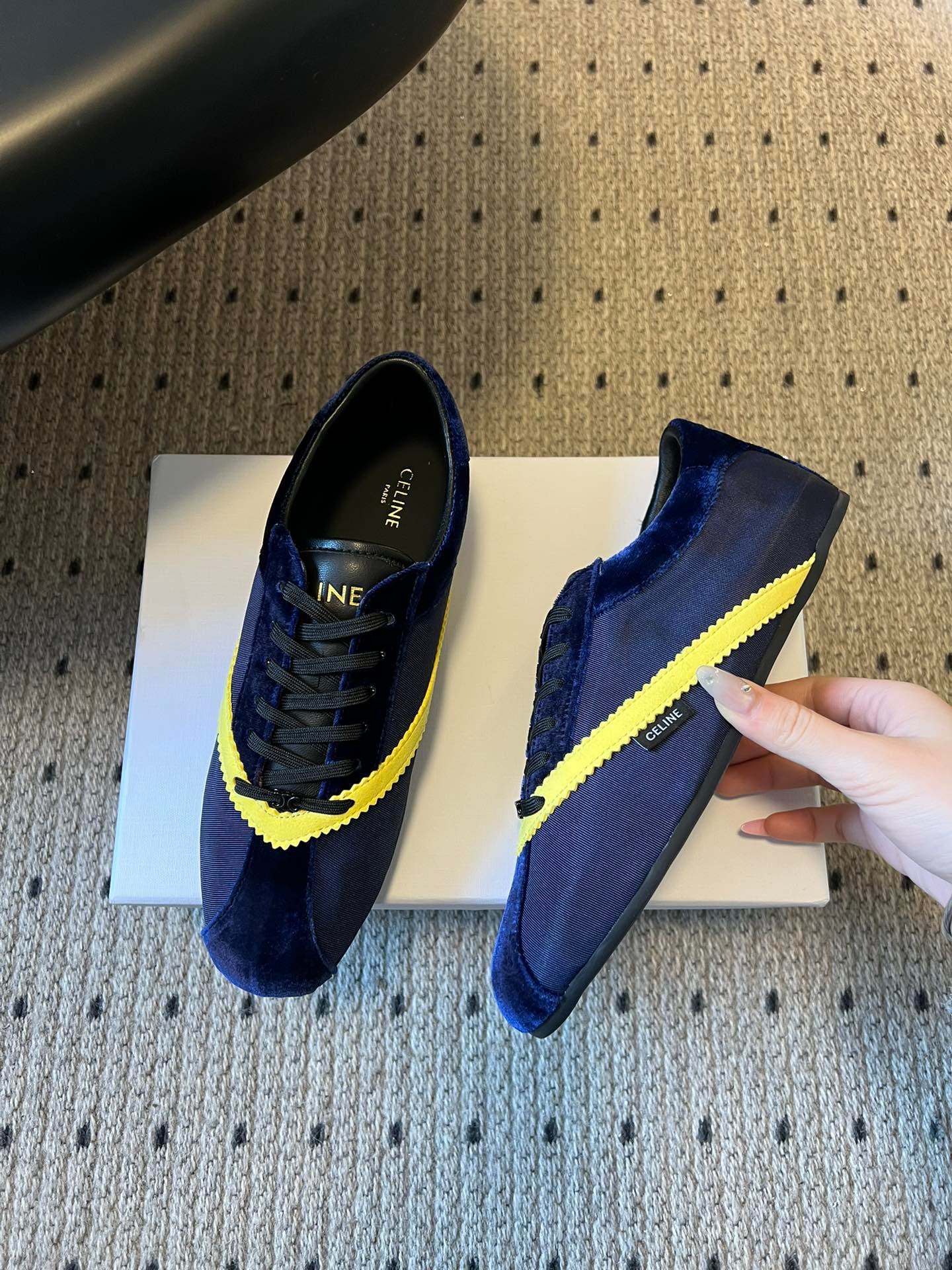 CEL FLAT SNEAKERS
