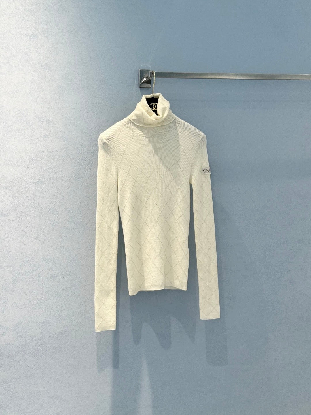 CC TURTLENECK