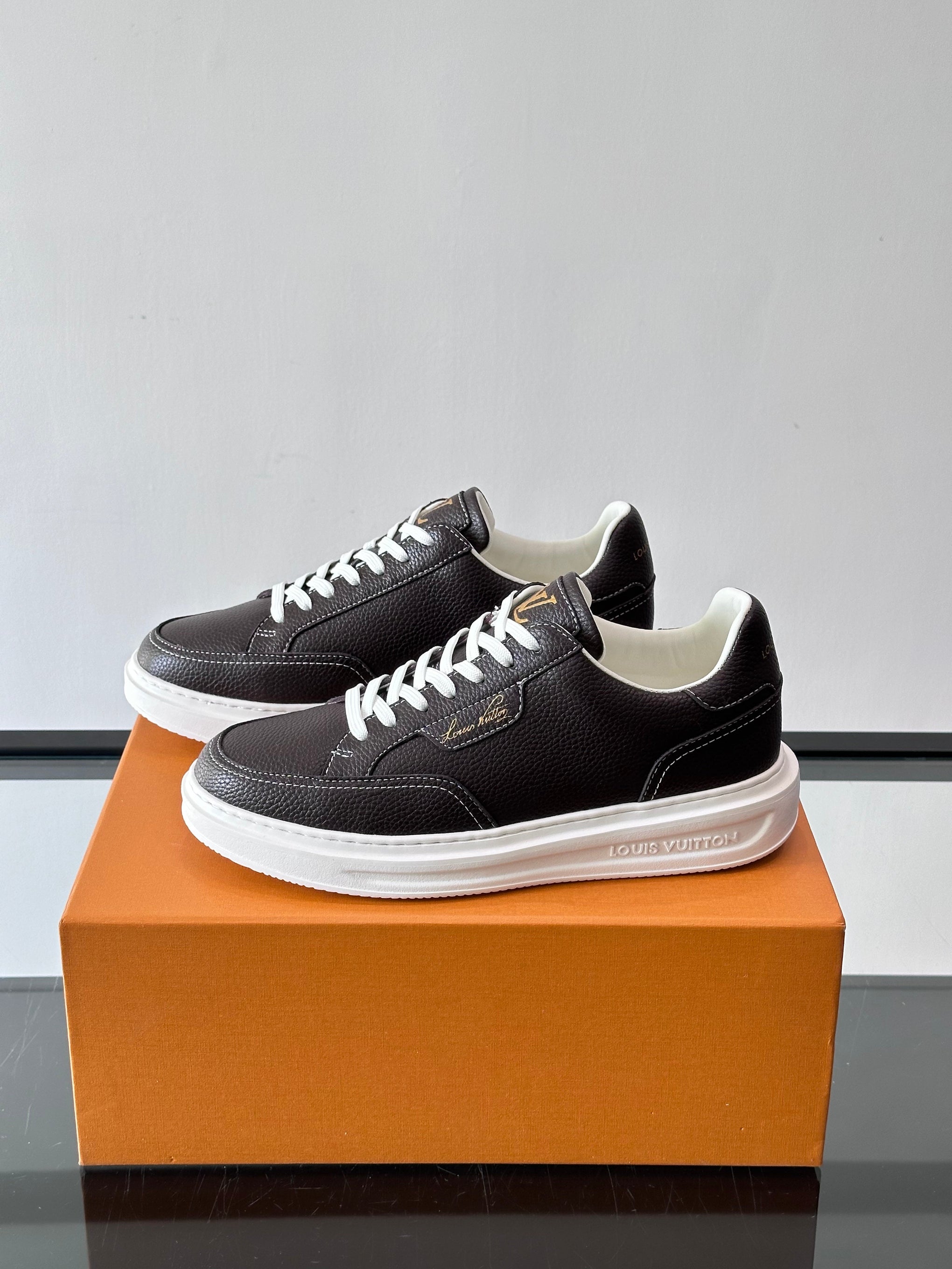 LOU BEVERLY HILLS SNEAKERS