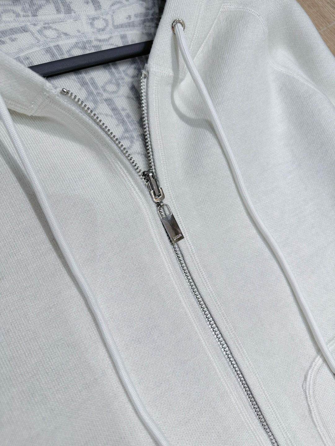 CD ZIP HOODIE