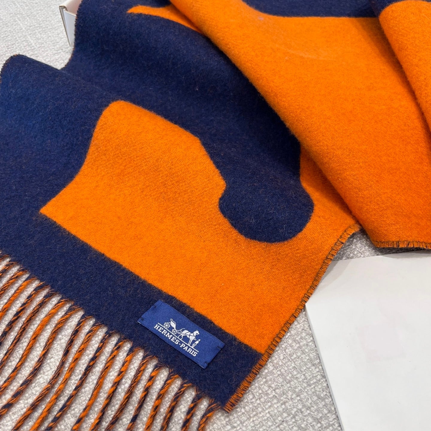 HERM SCARF